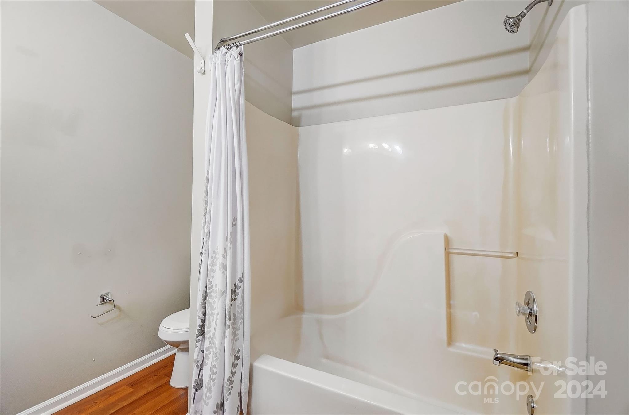 2876 Hosta Drive Property Photo 35