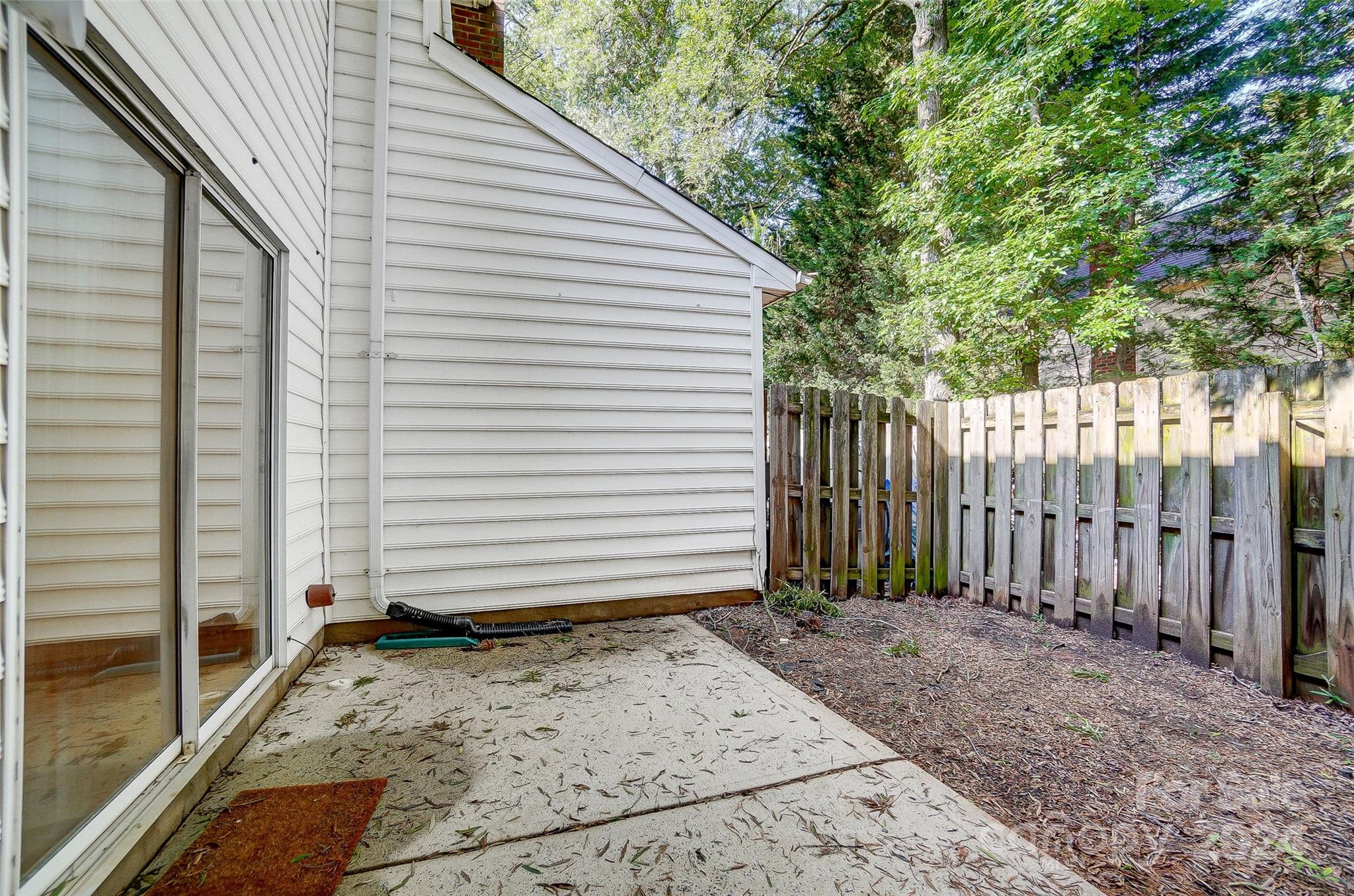 2876 Hosta Drive Property Photo 38