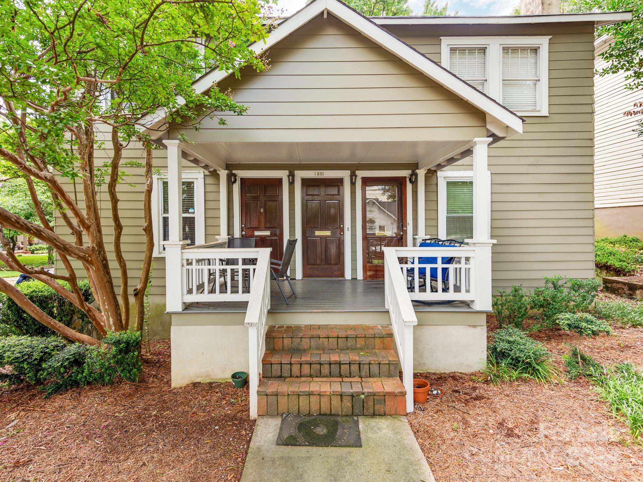 1501 Cleveland Avenue B Property Photo 1