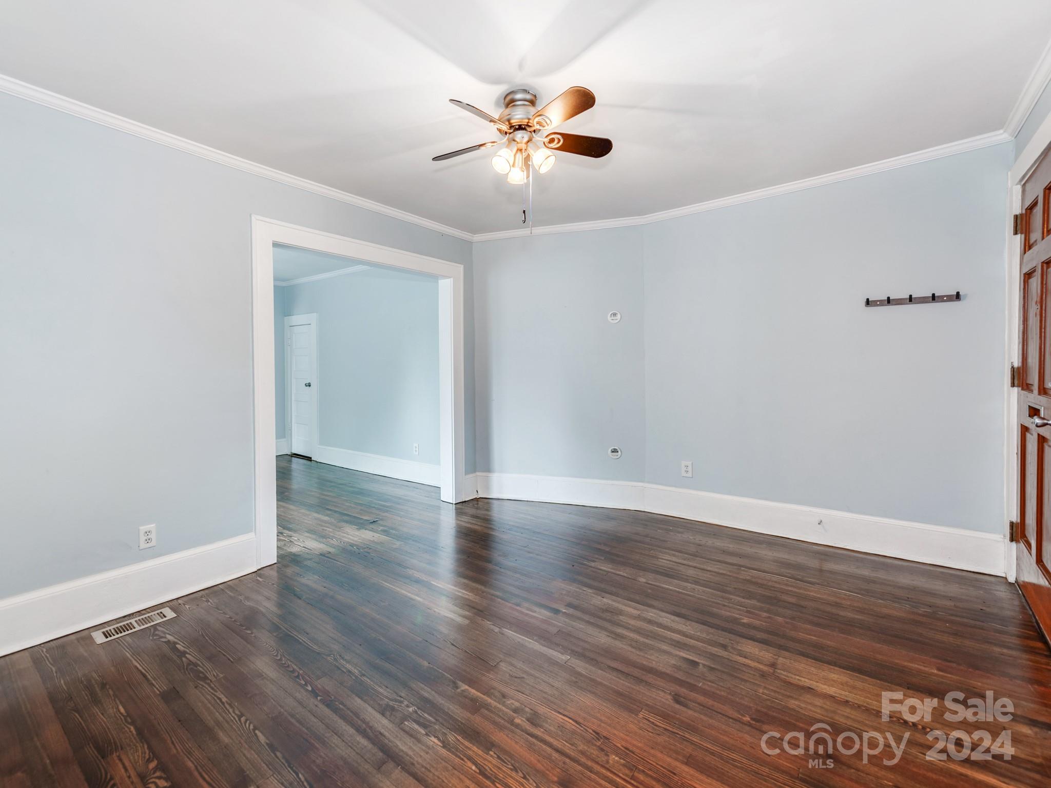 1501 Cleveland Avenue B Property Photo 8