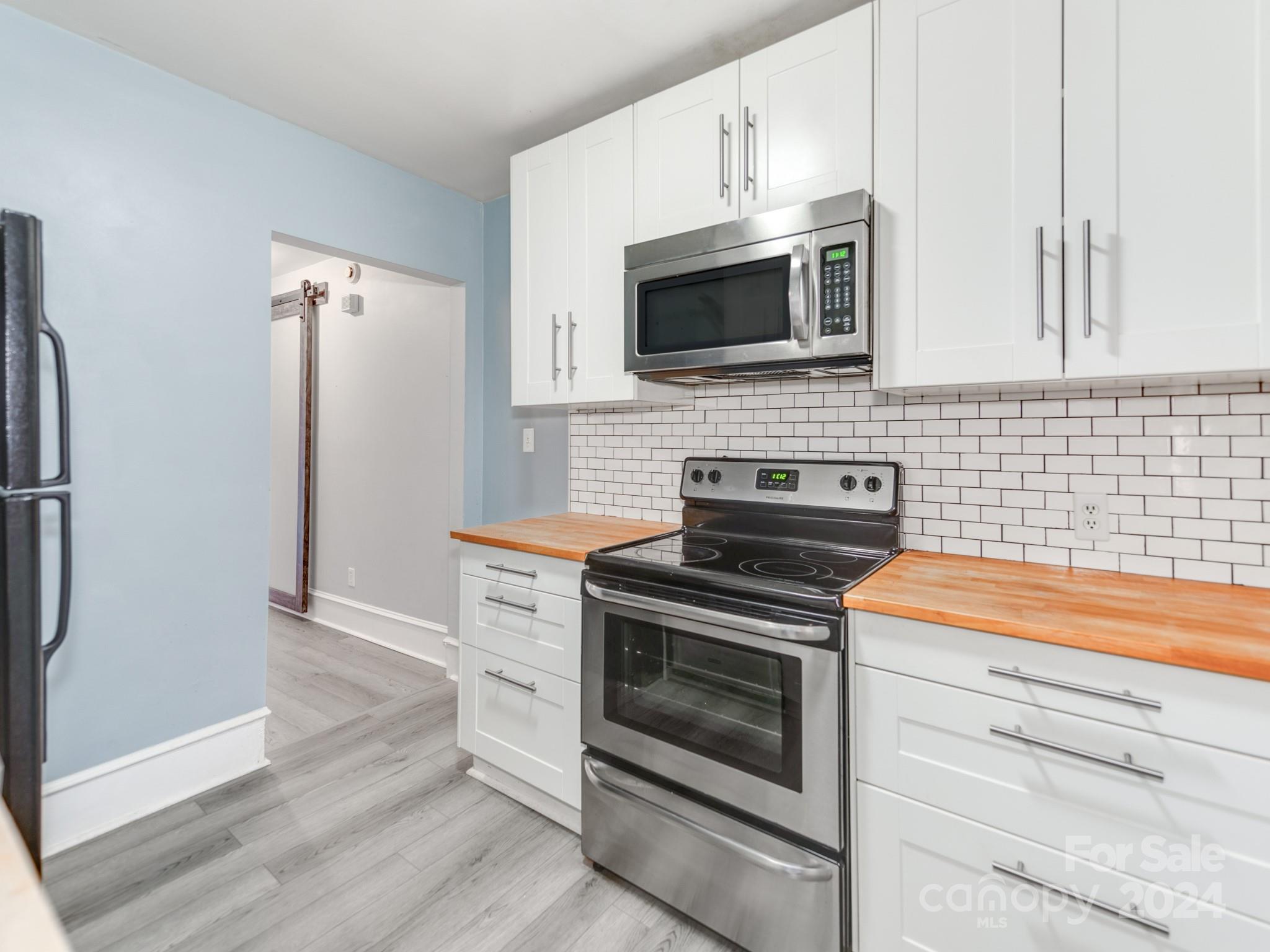 1501 Cleveland Avenue B Property Photo 17