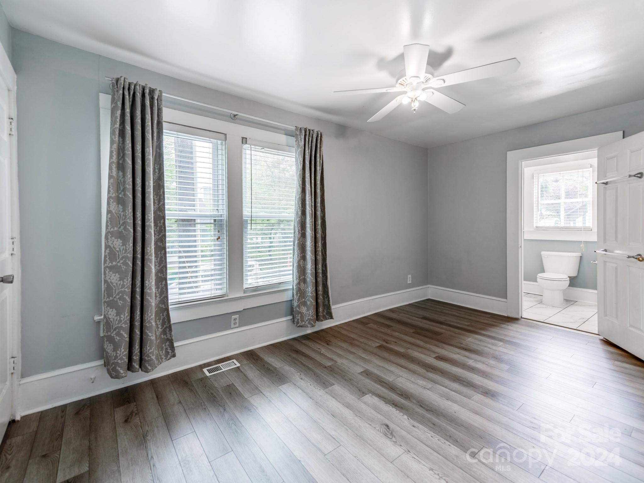 1501 Cleveland Avenue B Property Photo 20