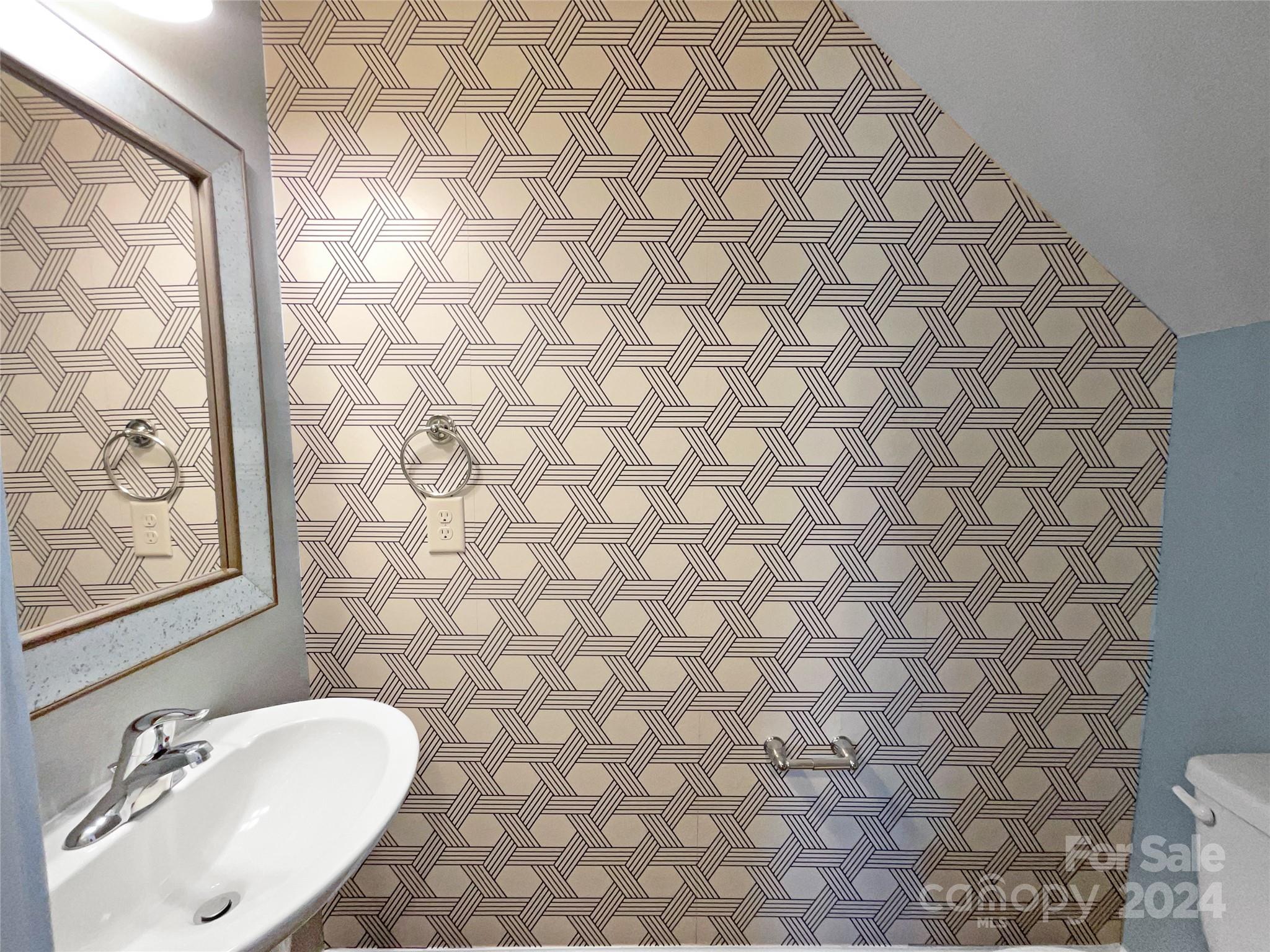 209 Churchill Drive Property Photo 7