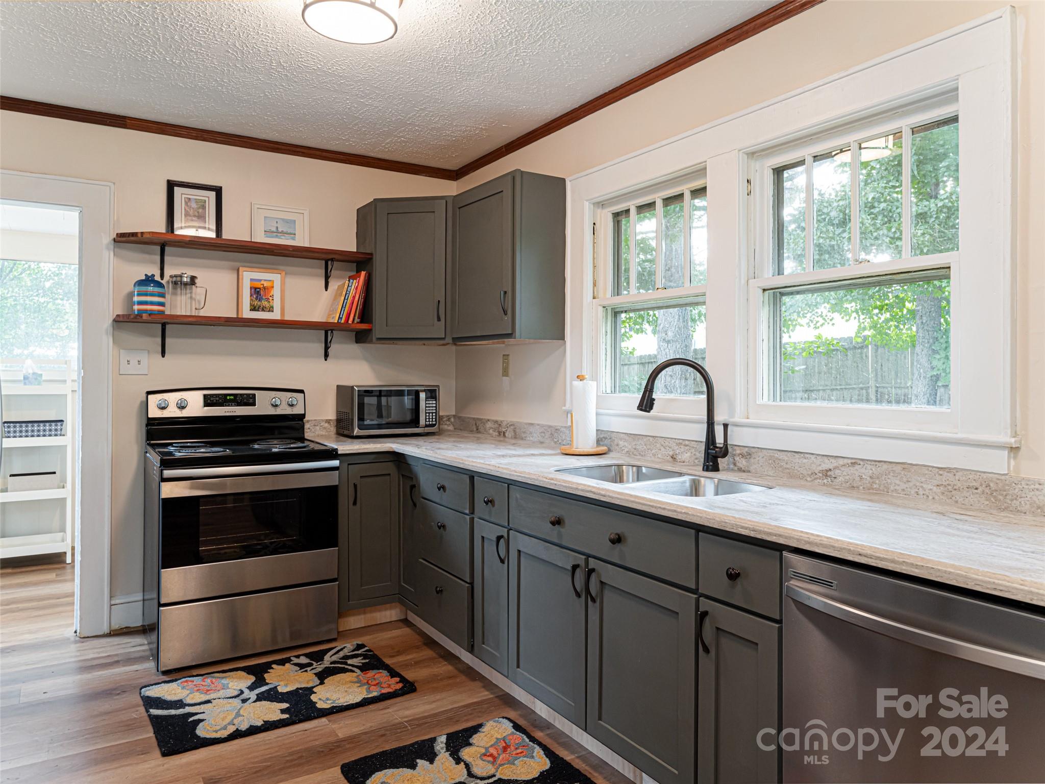142 N Bear Creek Road Property Photo 14