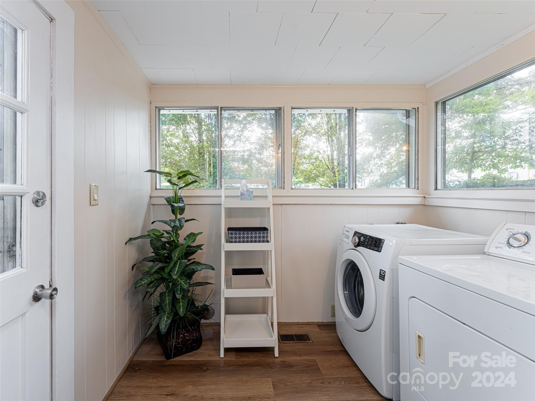 142 N Bear Creek Road Property Photo 22