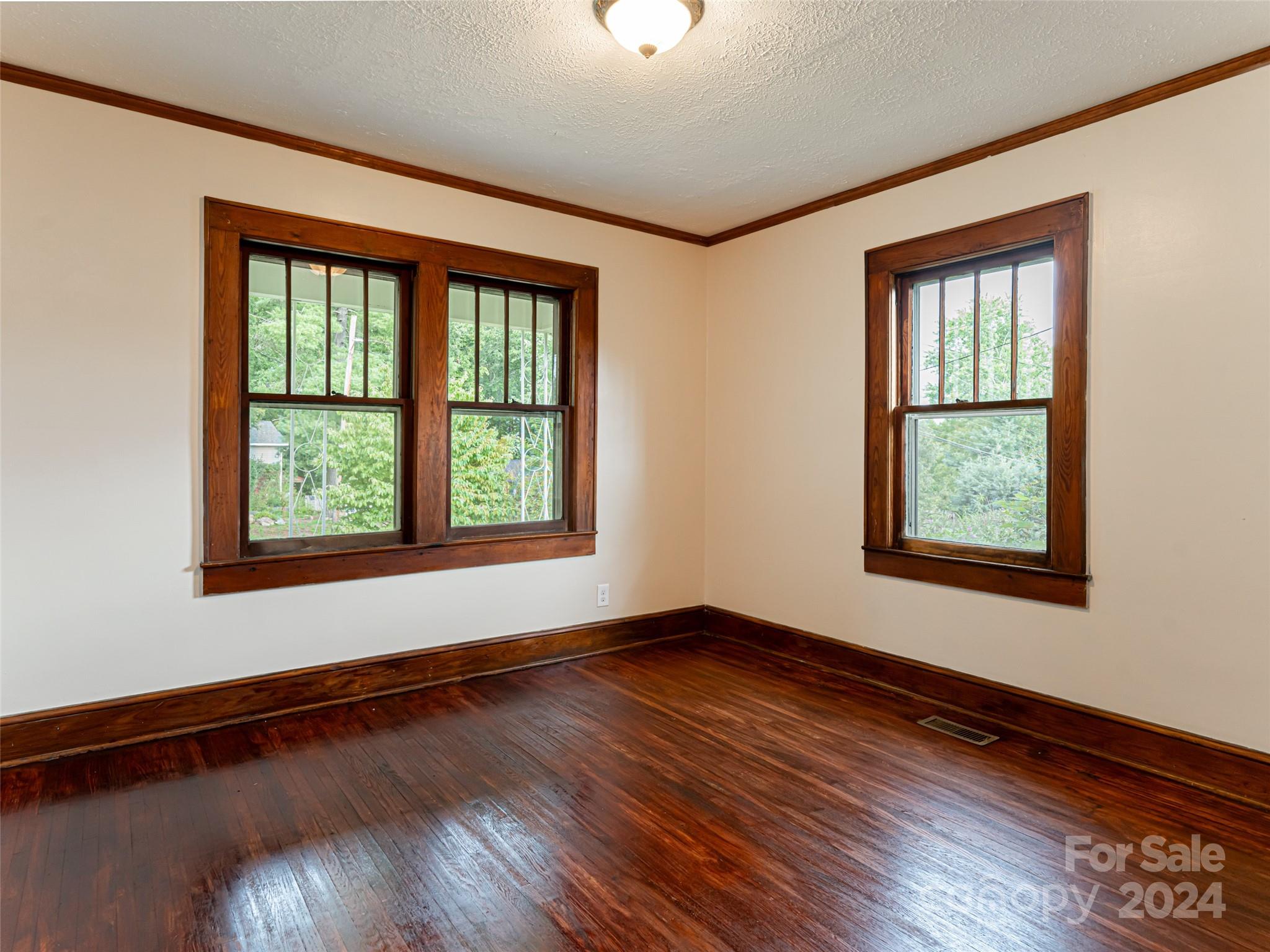 142 N Bear Creek Road Property Photo 27