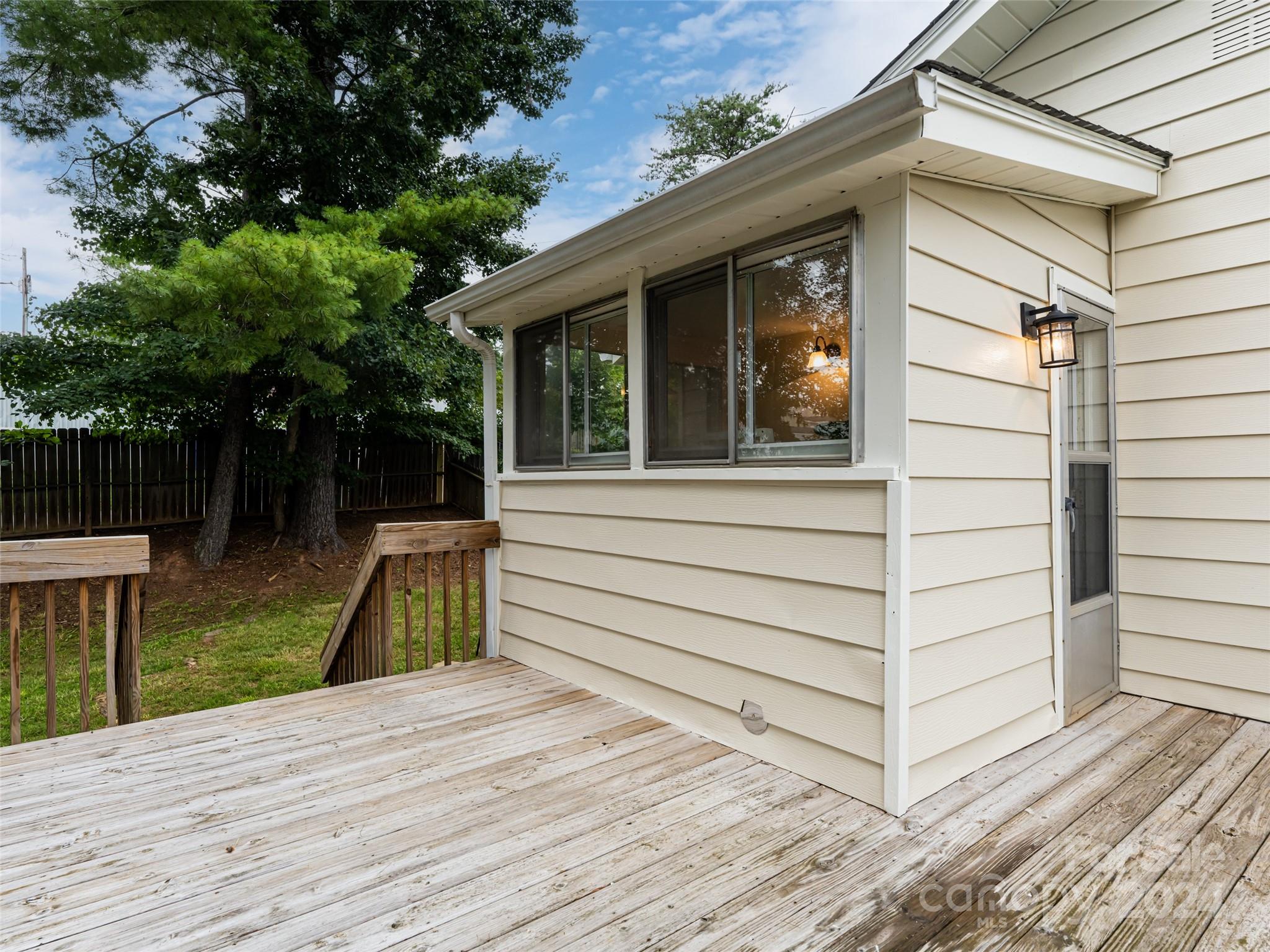 142 N Bear Creek Road Property Photo 33