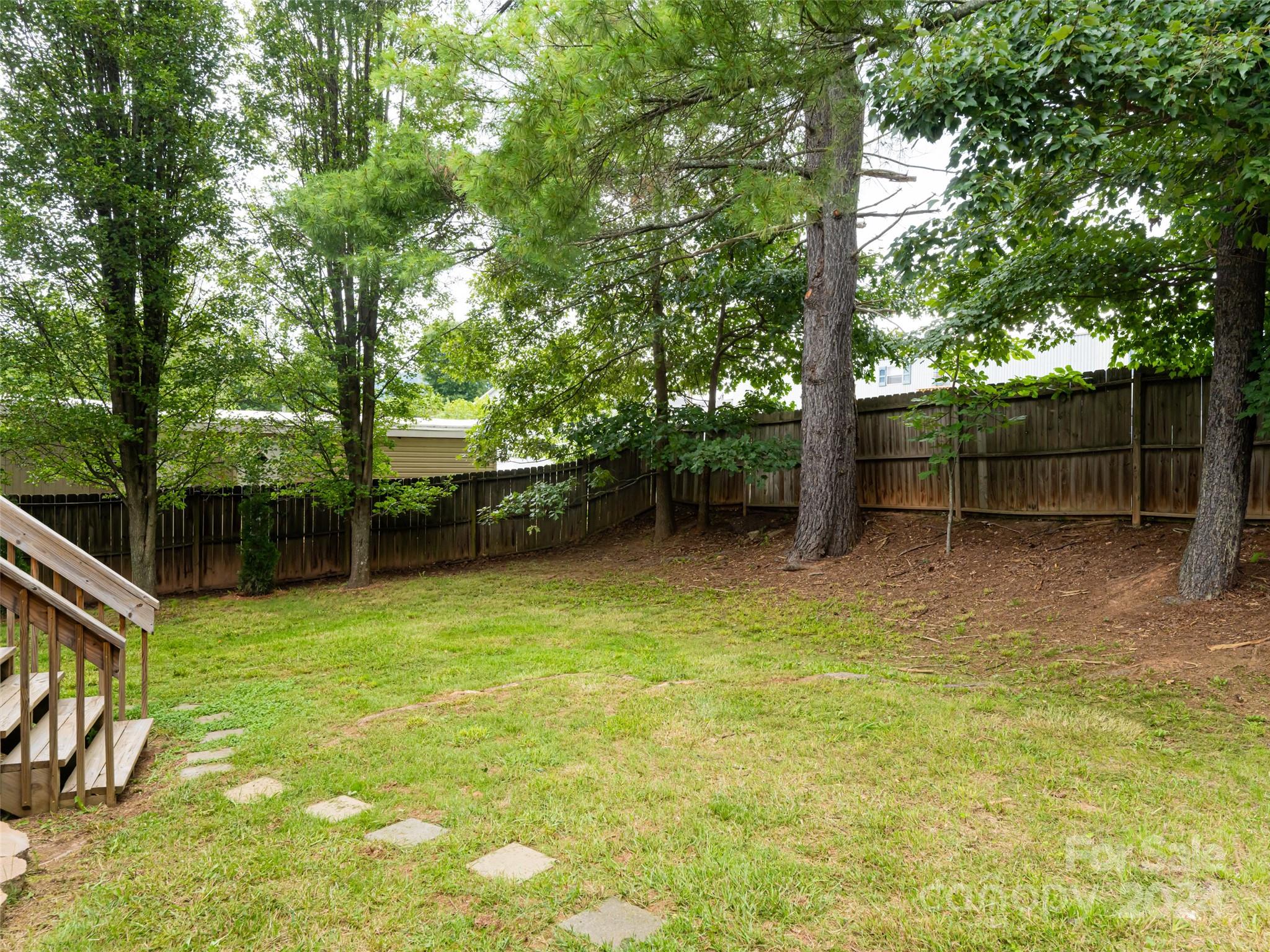 142 N Bear Creek Road Property Photo 37