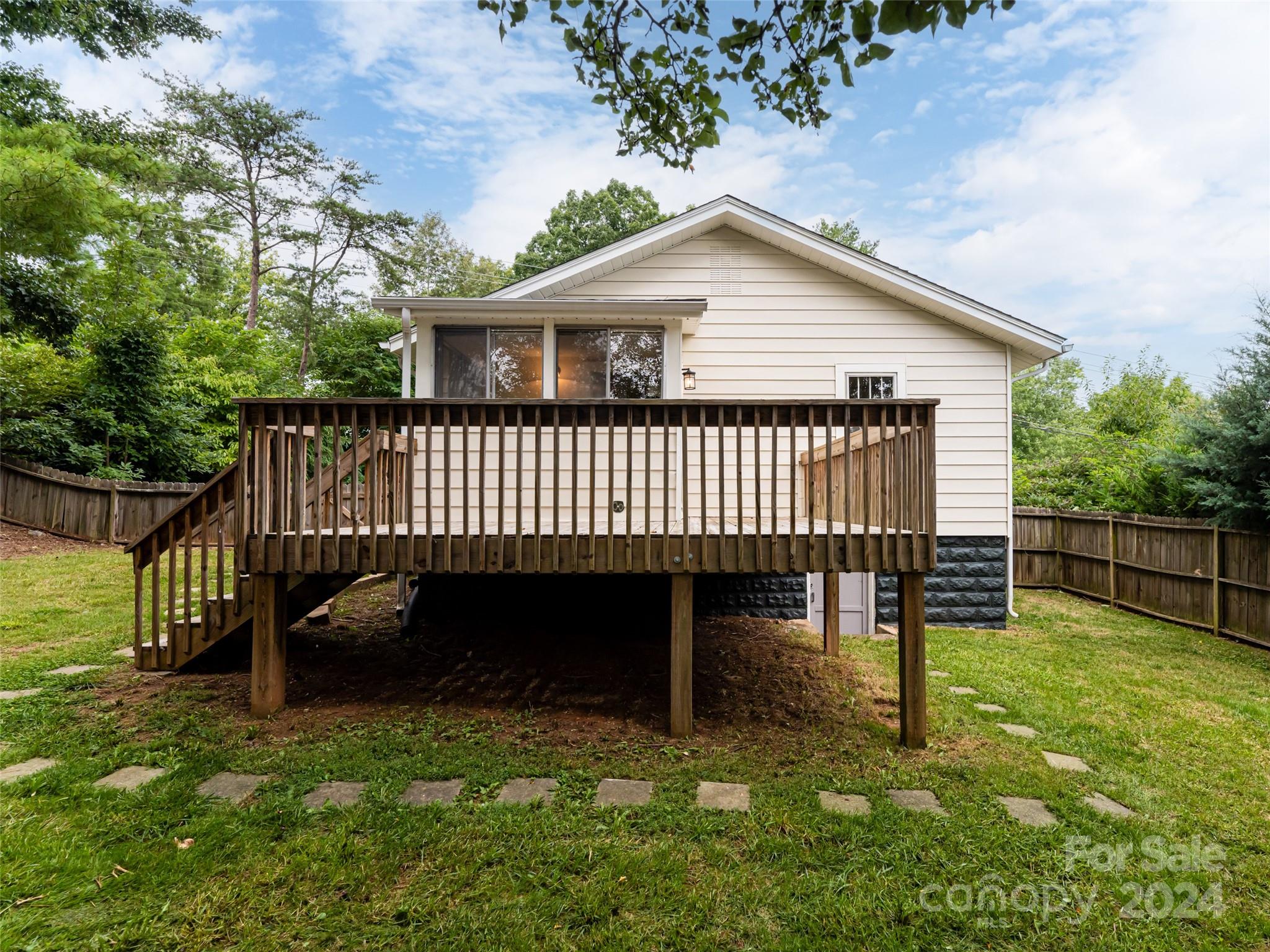 142 N Bear Creek Road Property Photo 39