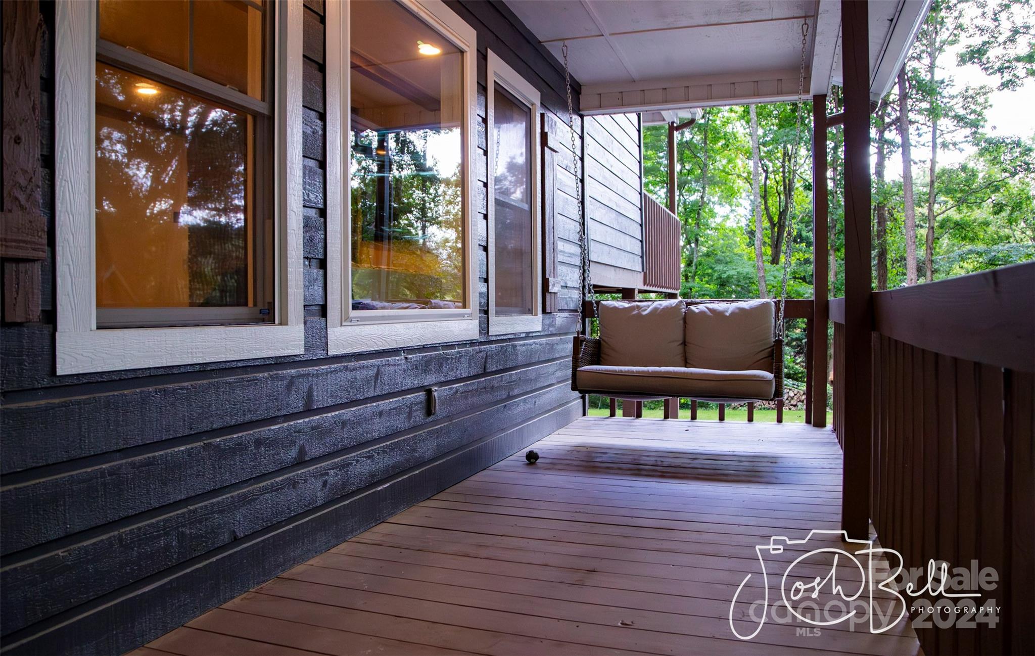 6 Raintree Lane Property Photo 38
