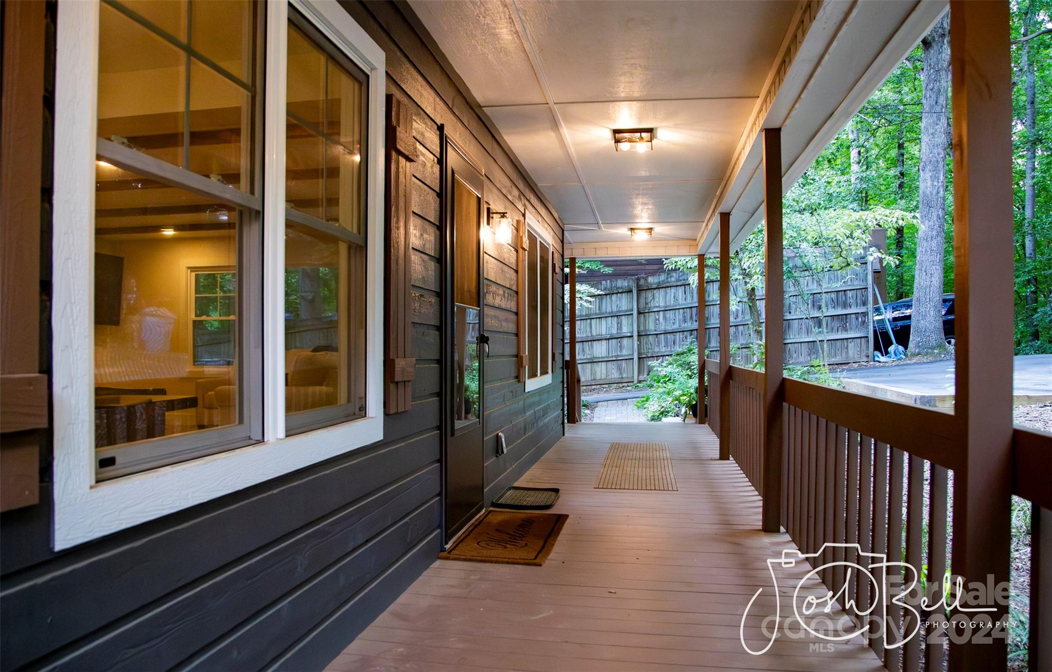 6 Raintree Lane Property Photo 39
