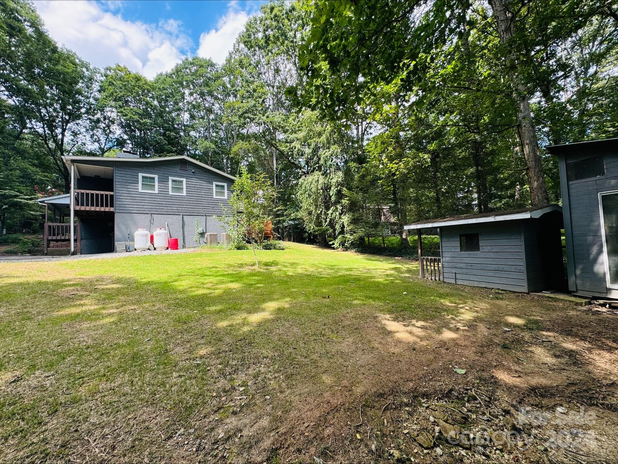 6 Raintree Lane Property Photo 43