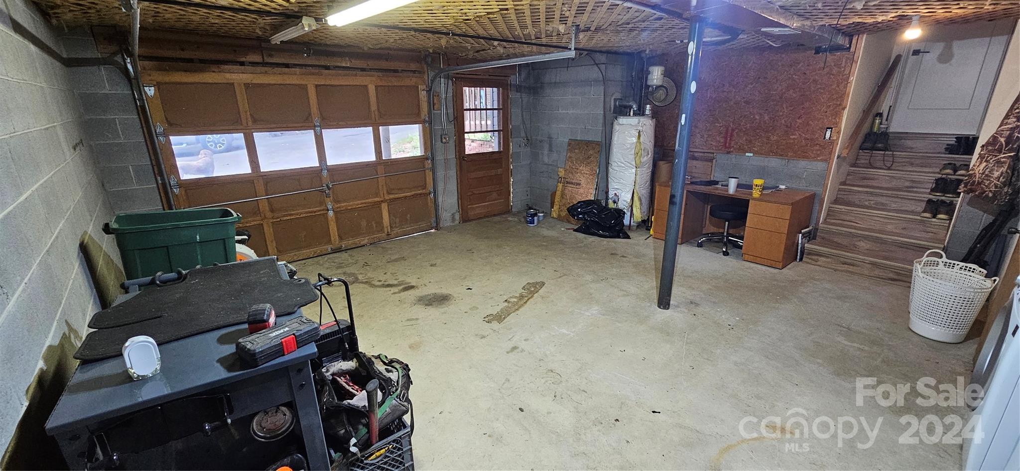 6 Raintree Lane Property Photo 47