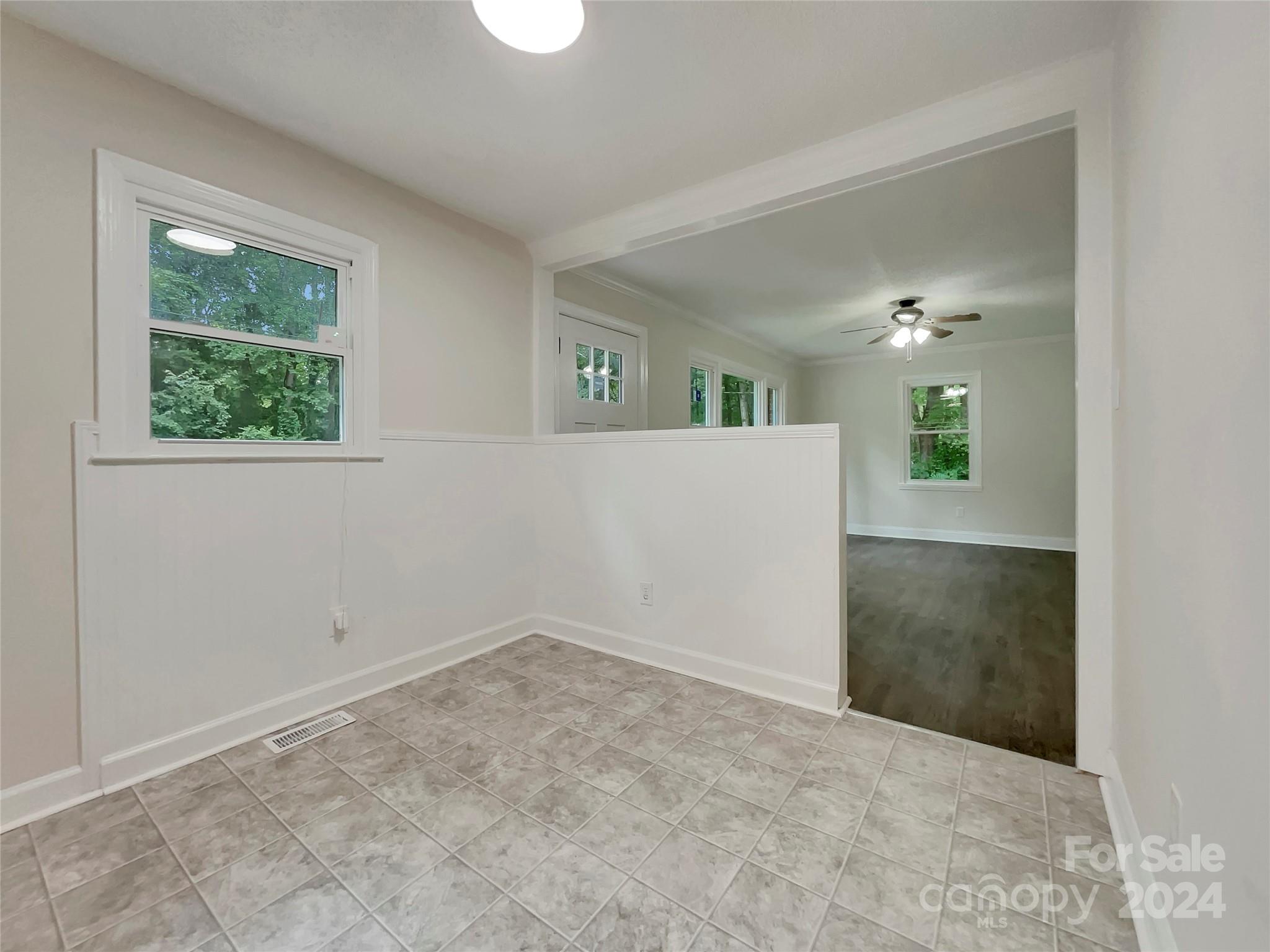 518 California Circle Property Photo 12