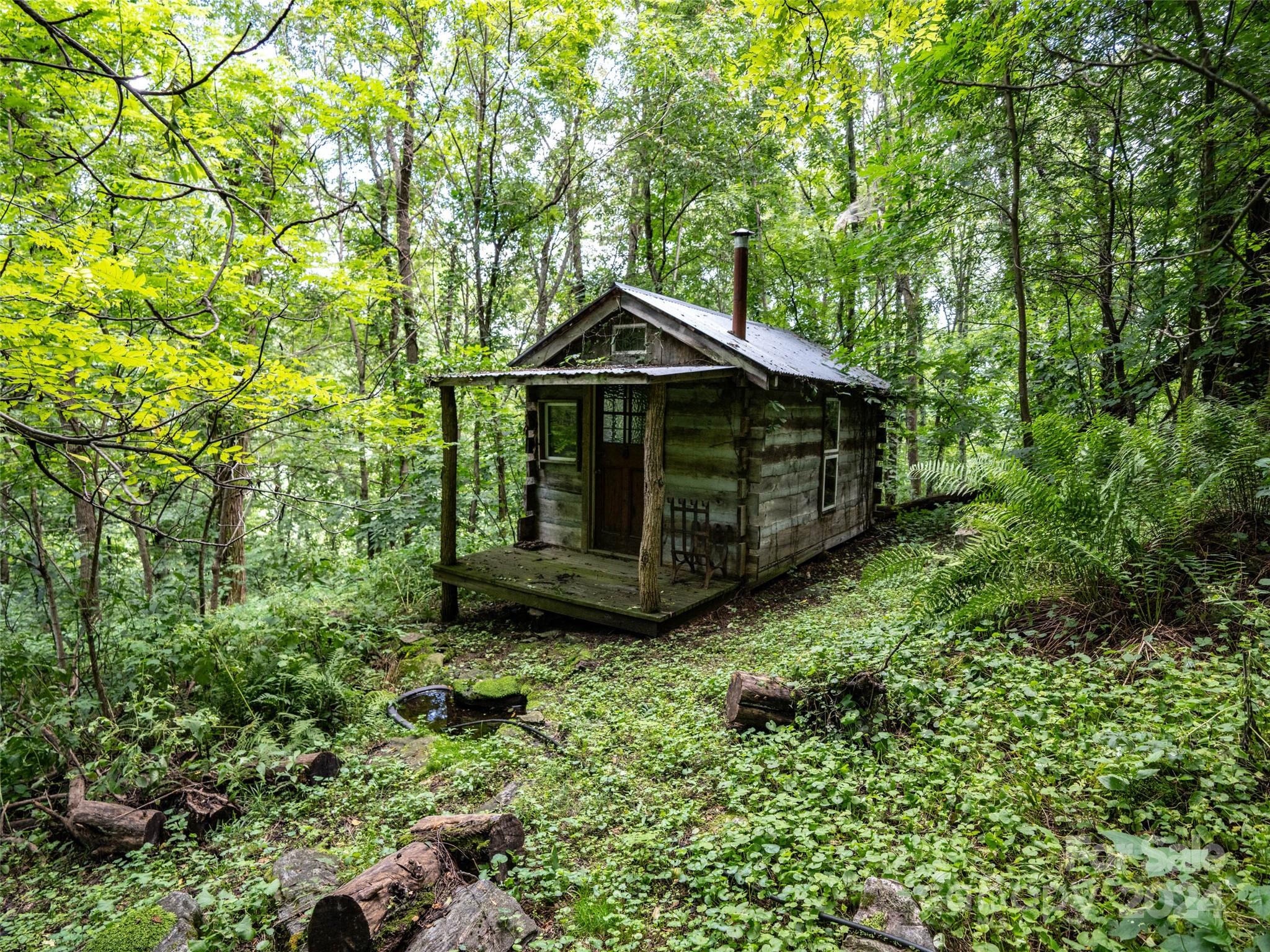 1001 Mountain Glen Road Property Photo 28