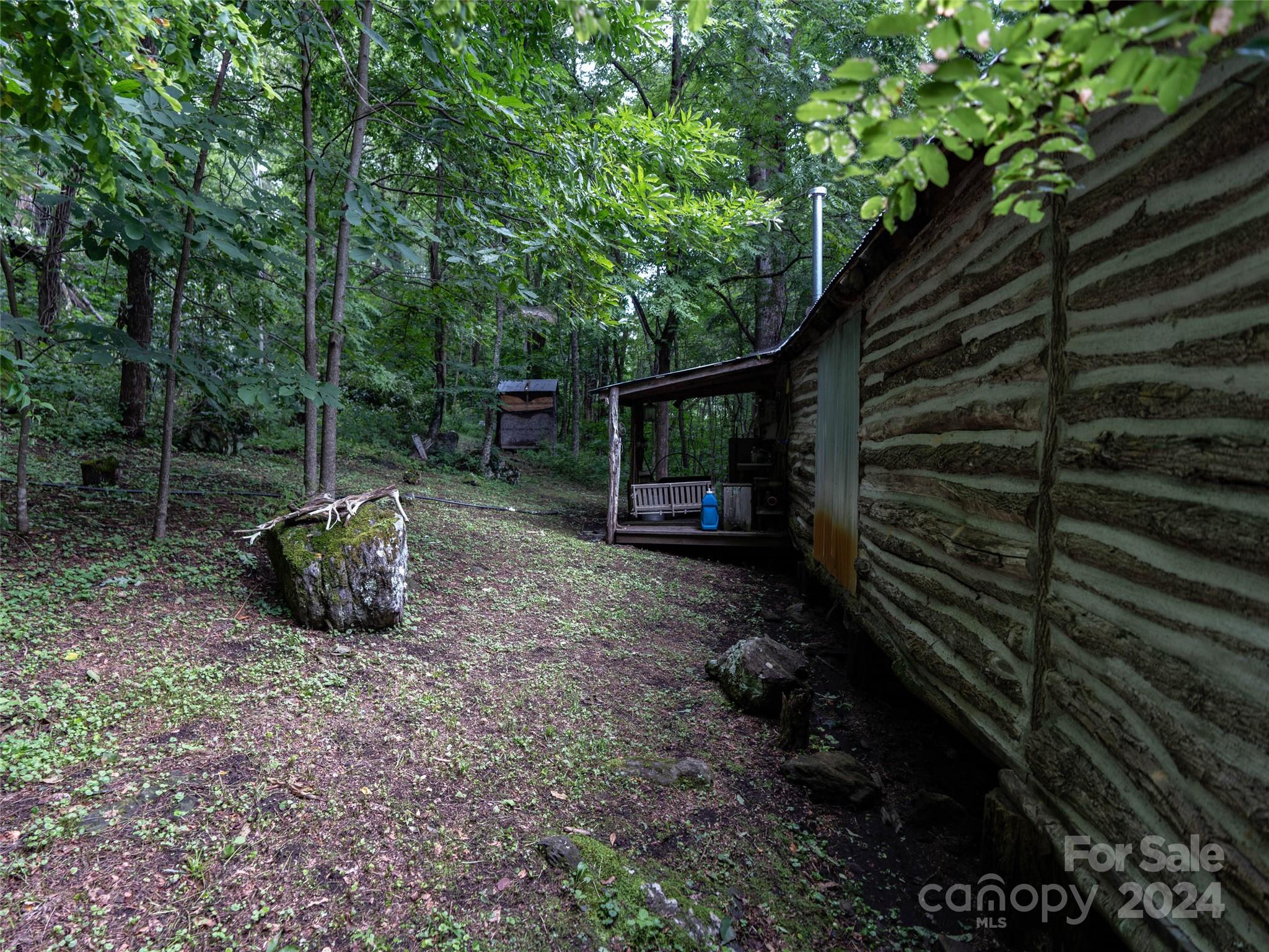 1001 Mountain Glen Road Property Photo 30