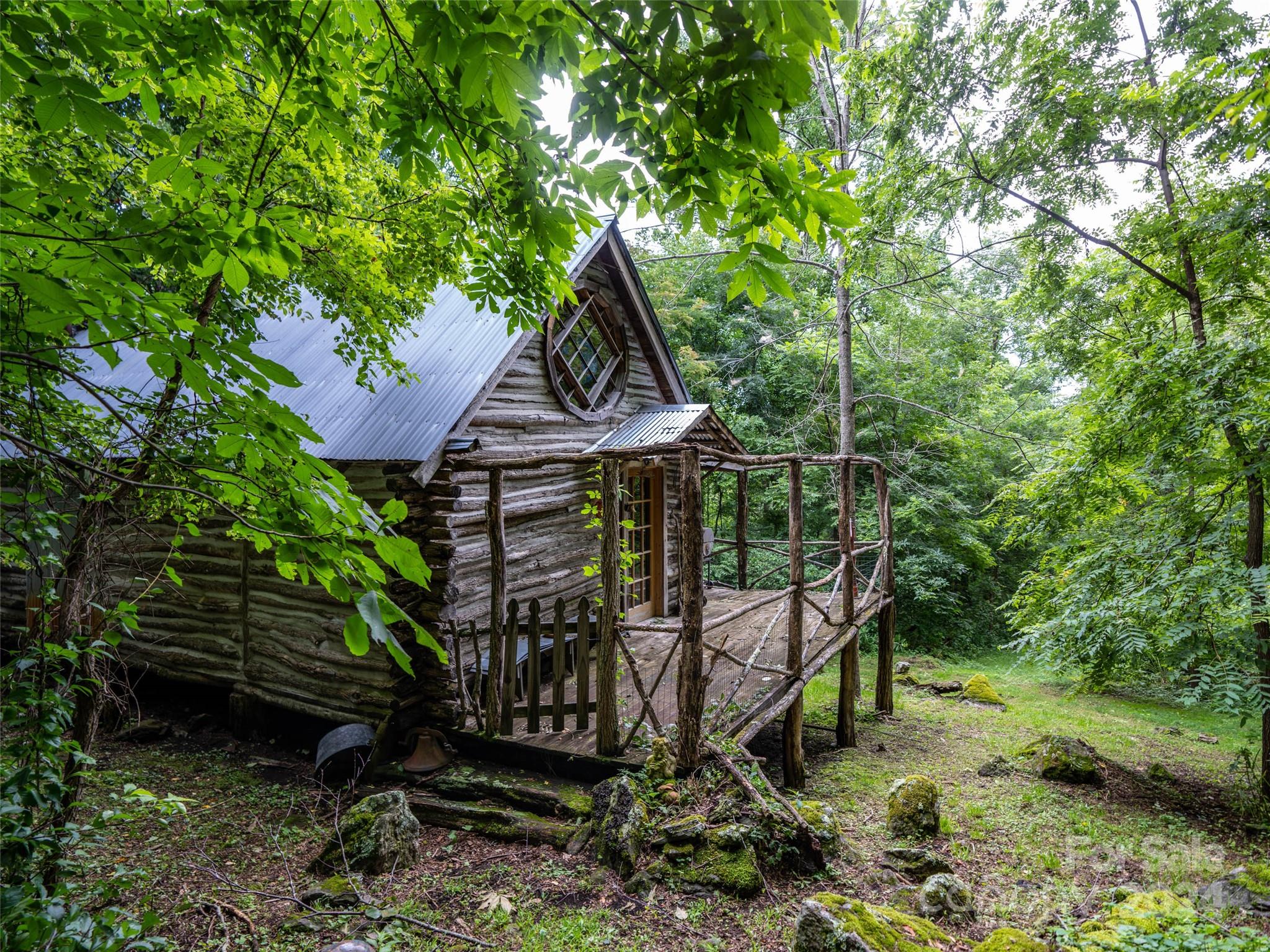 1001 Mountain Glen Road Property Photo 33