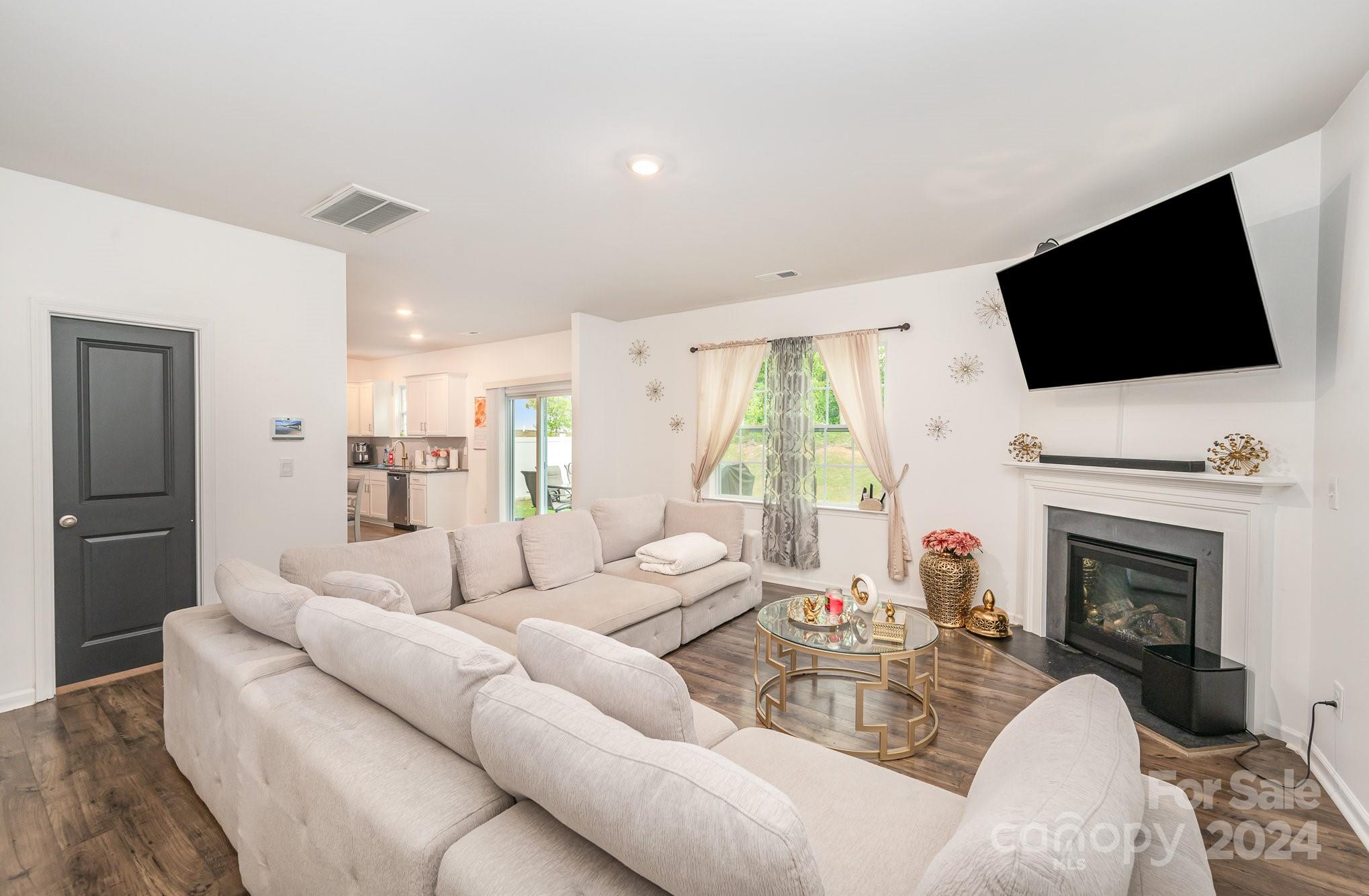 116 Kona Road Property Photo 12