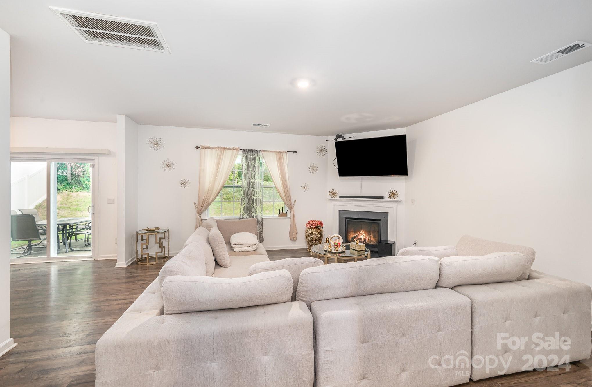 116 Kona Road Property Photo 15