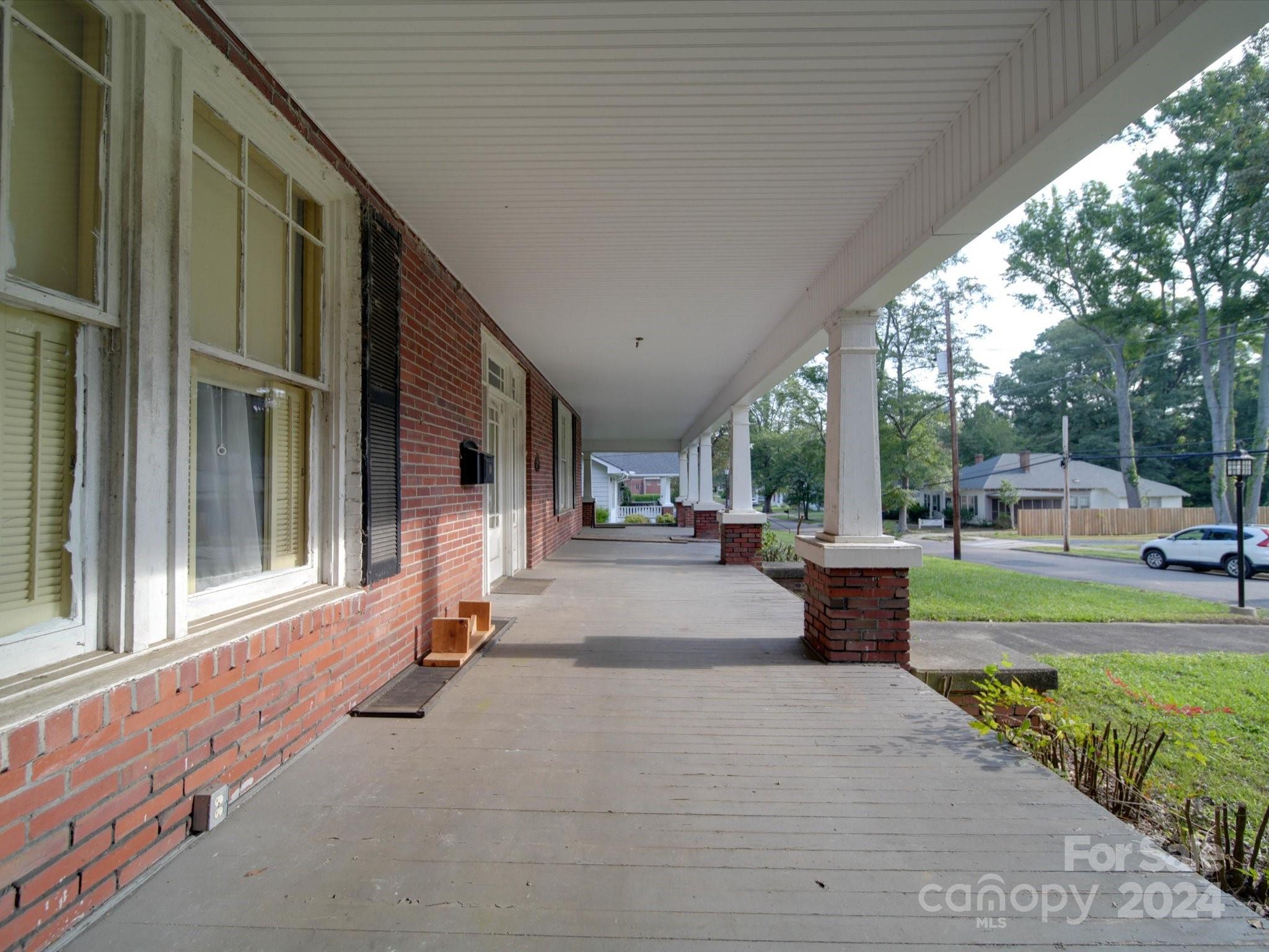222 Leak Avenue Property Photo 45