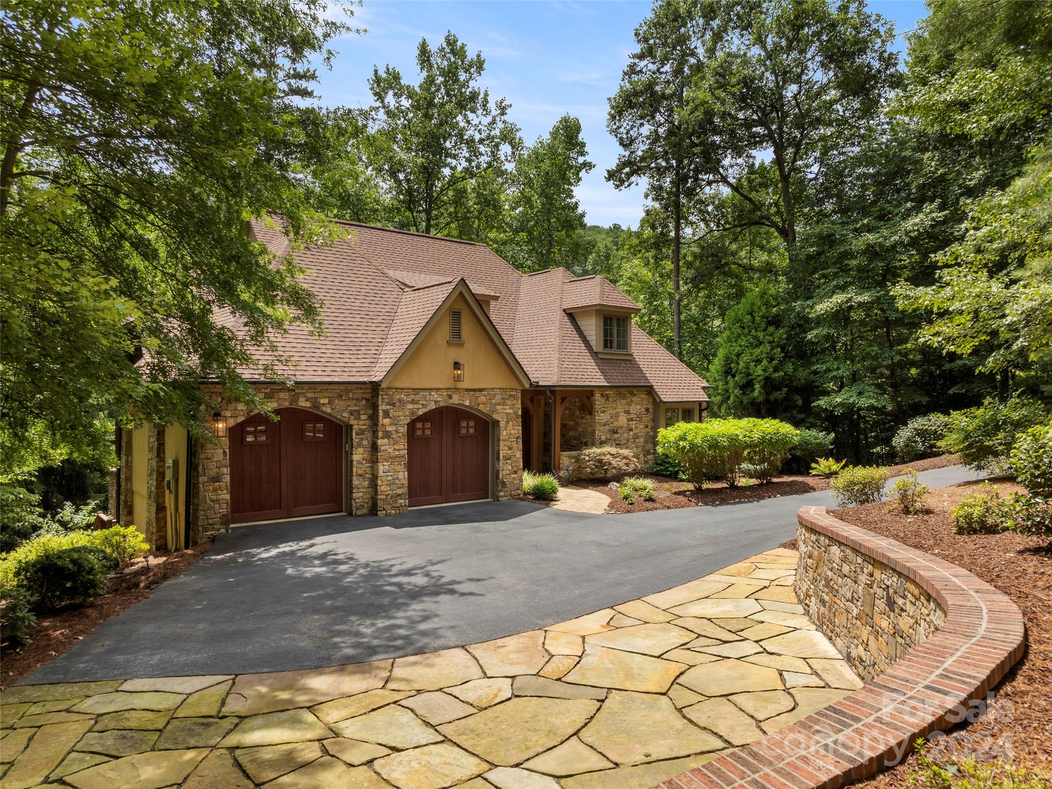 24 Powder Creek Trail Property Photo 6