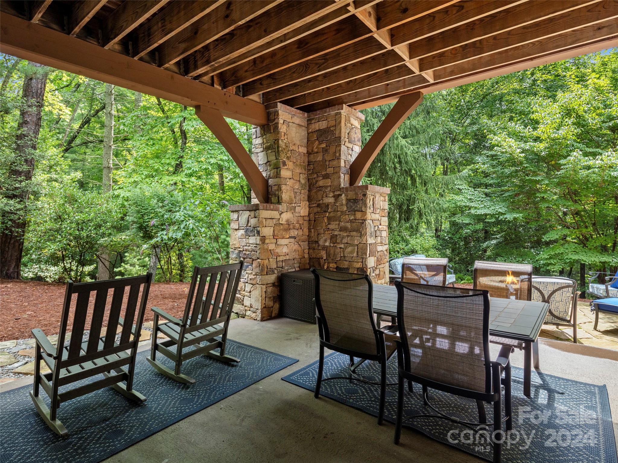 24 Powder Creek Trail Property Photo 42