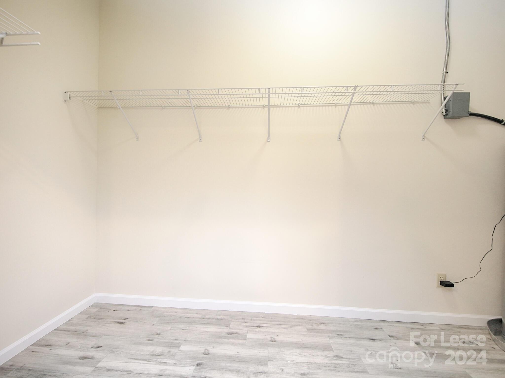 177 Goodman Road Unit A Property Photo 8