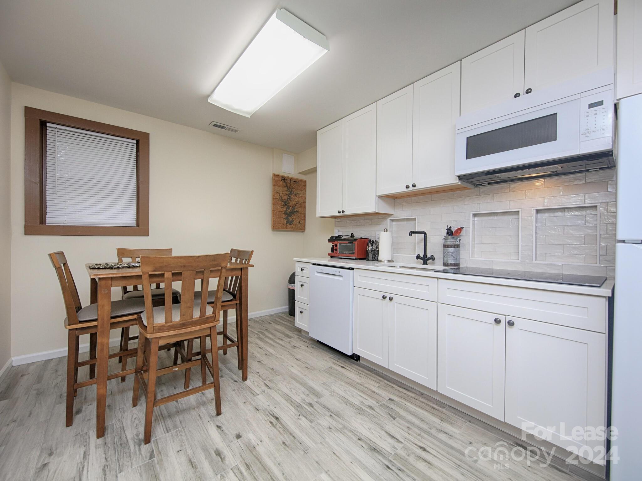 177 Goodman Road Unit A Property Photo 13