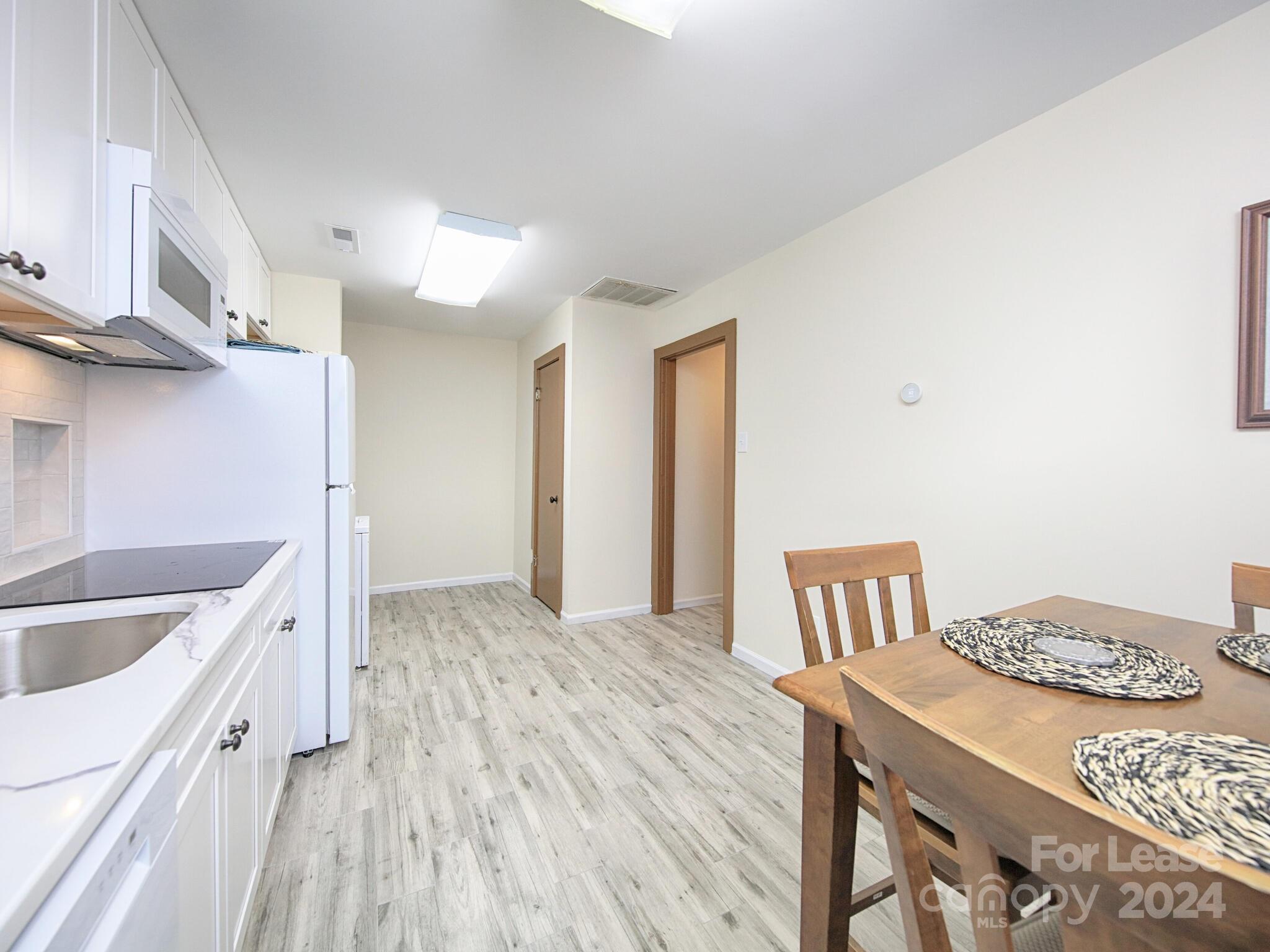 177 Goodman Road Unit A Property Photo 15