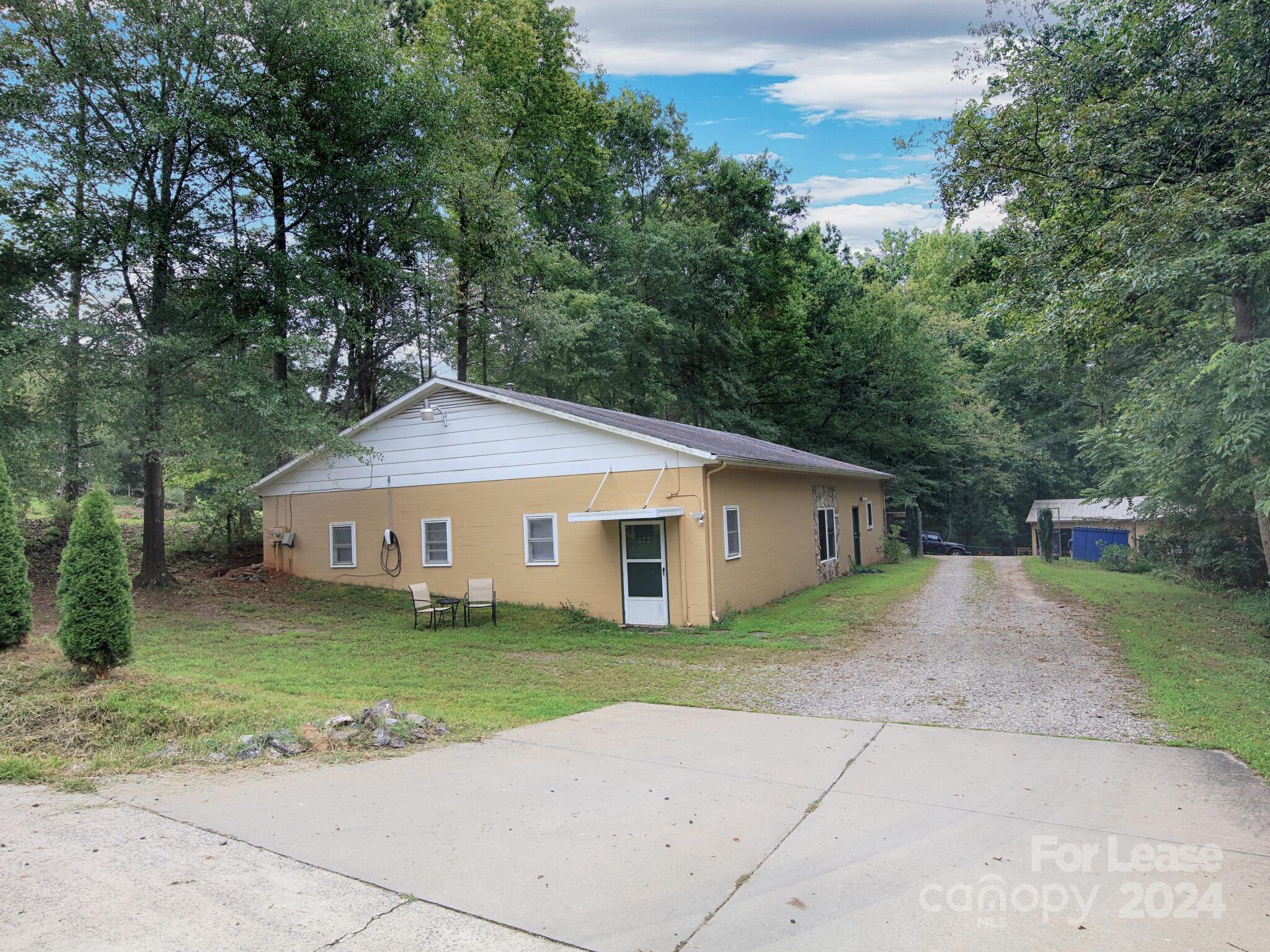 177 Goodman Road Unit A Property Photo 19