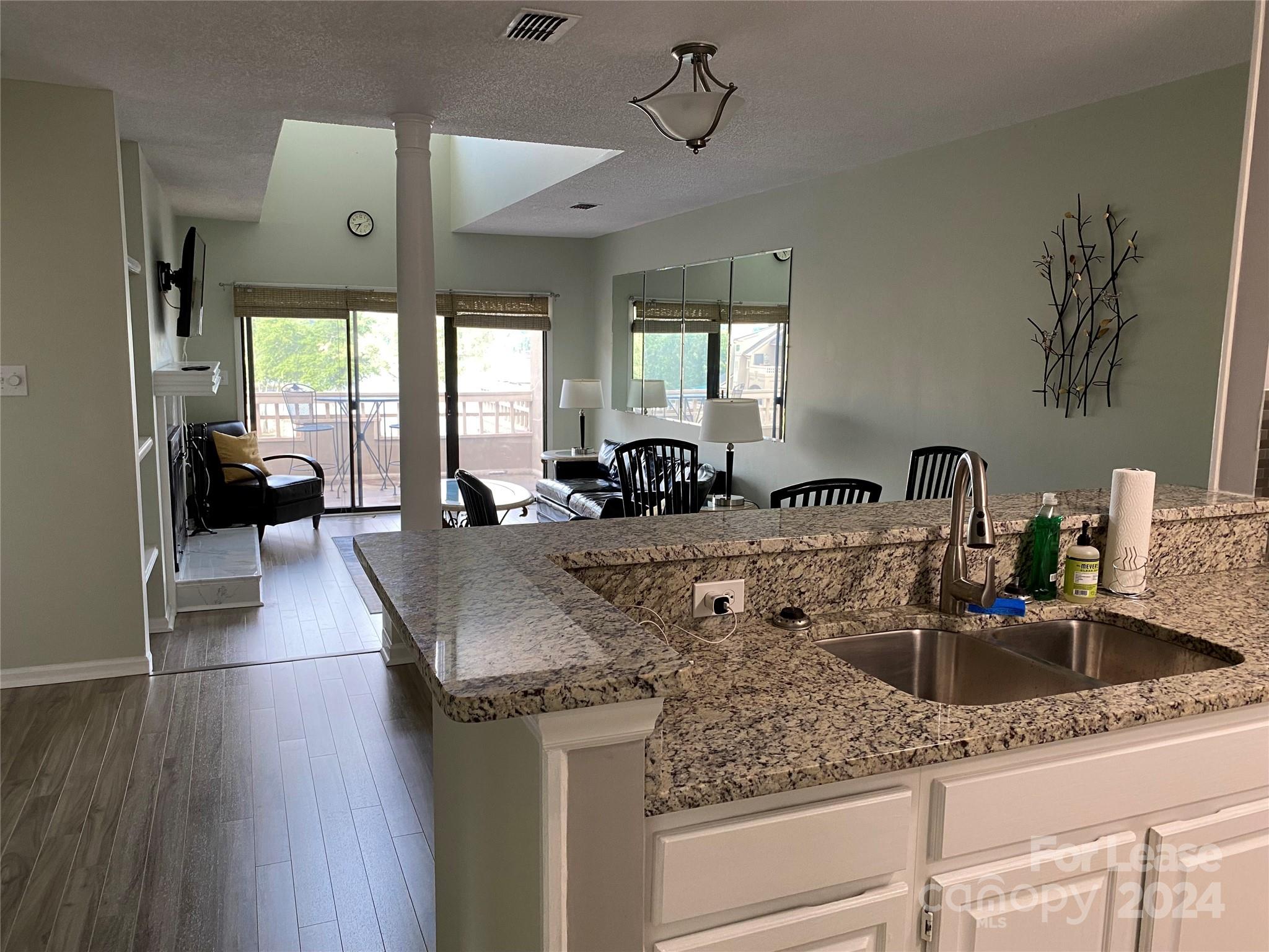 642 Portside Drive Property Photo 3