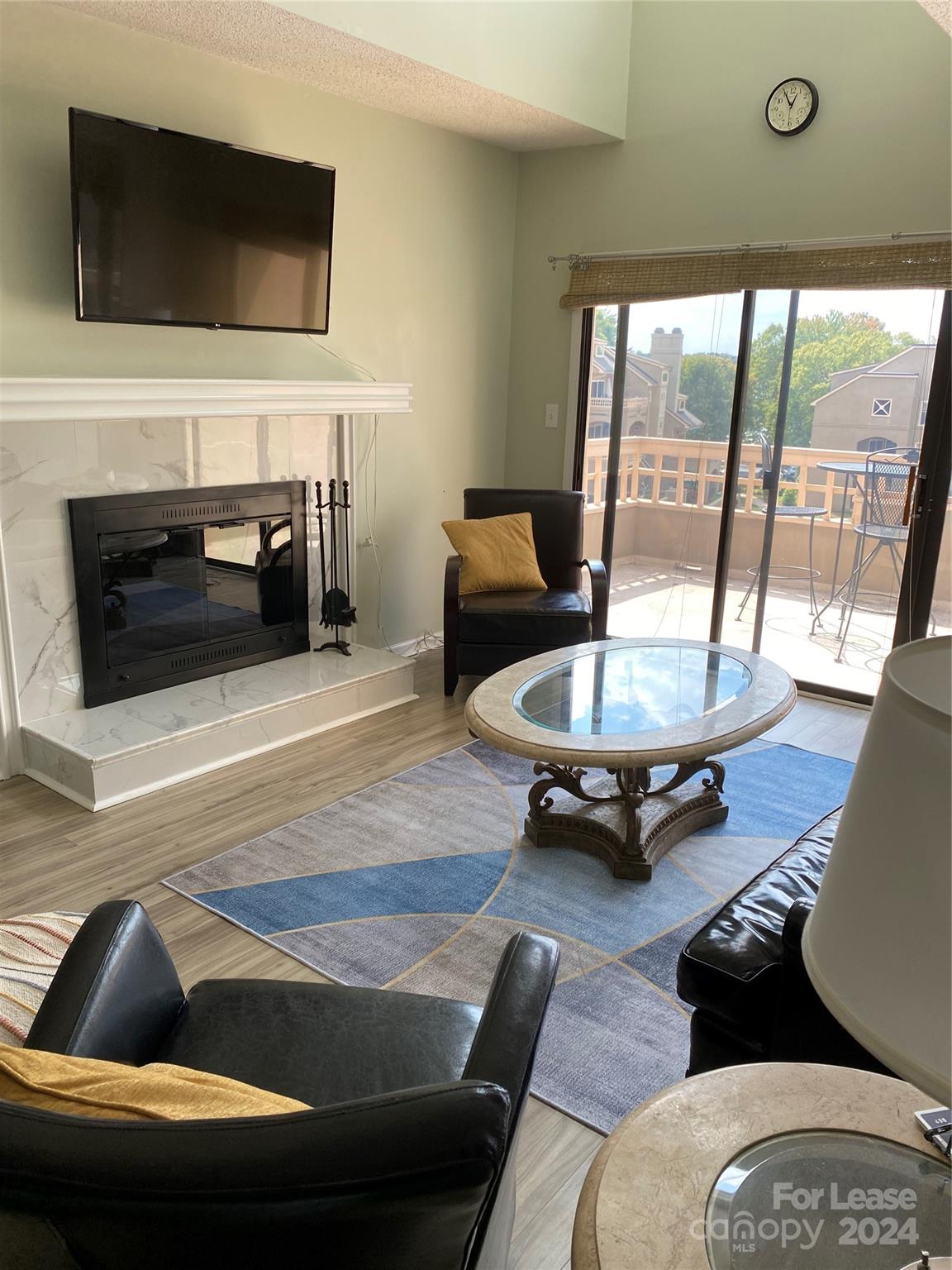 642 Portside Drive Property Photo 4
