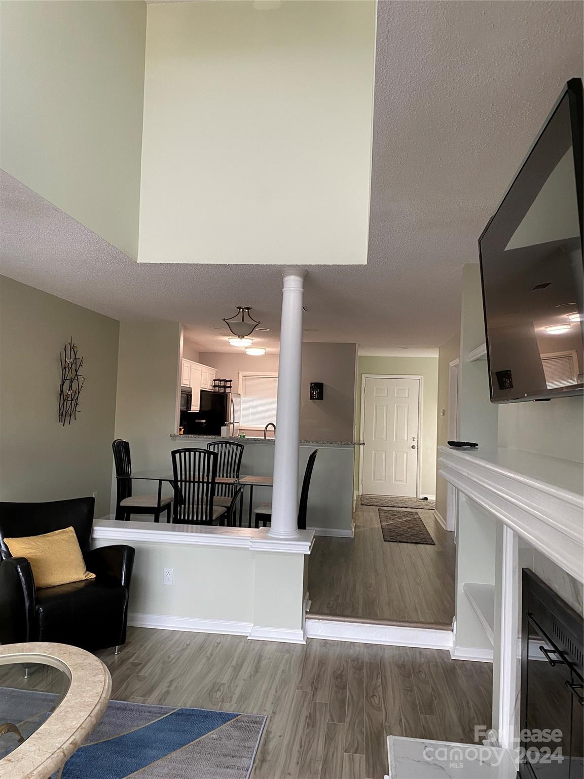 642 Portside Drive Property Photo 7
