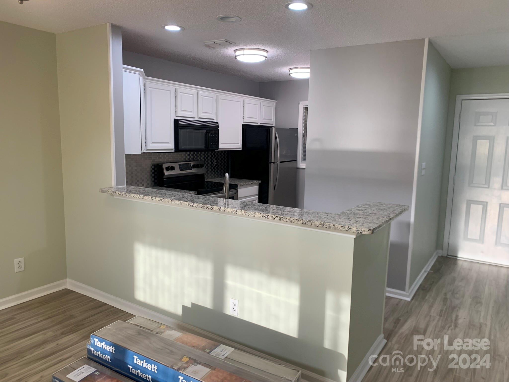 642 Portside Drive Property Photo 10