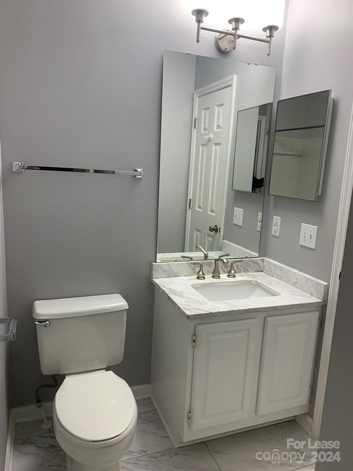 642 Portside Drive Property Photo 14