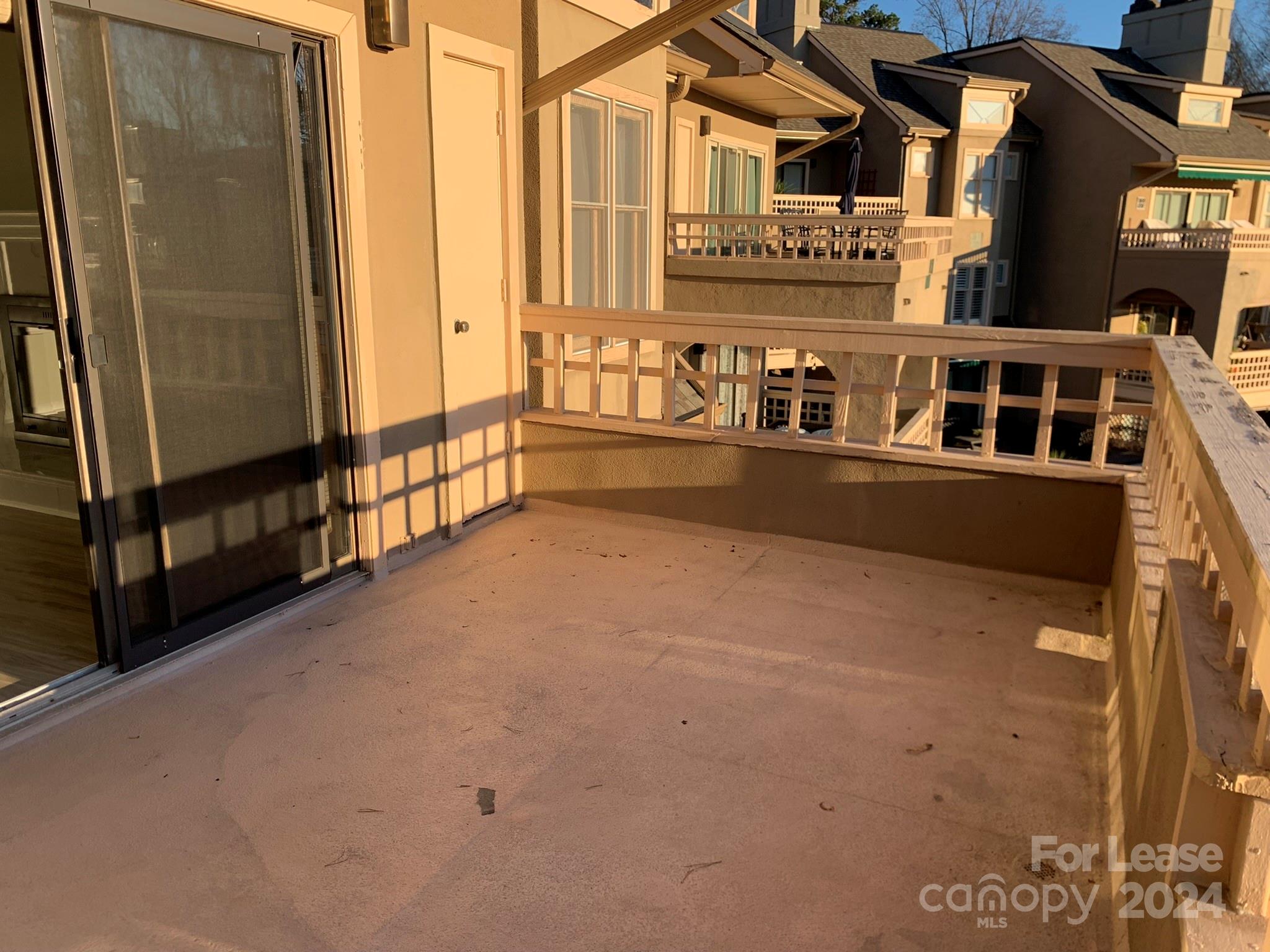 642 Portside Drive Property Photo 18