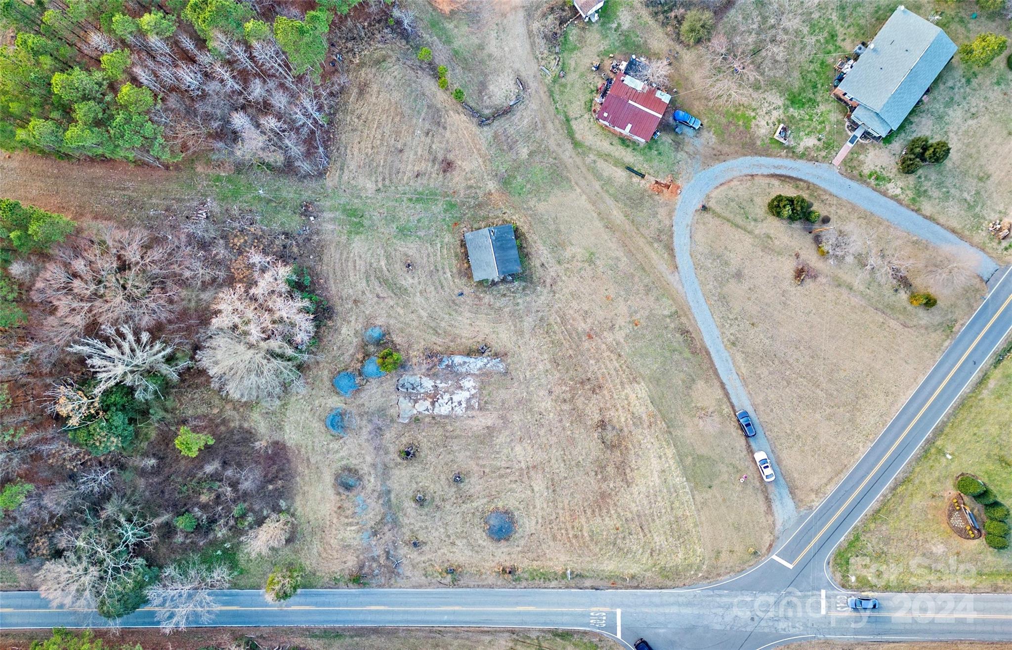 3006 Campus Ridge Road Property Photo 4