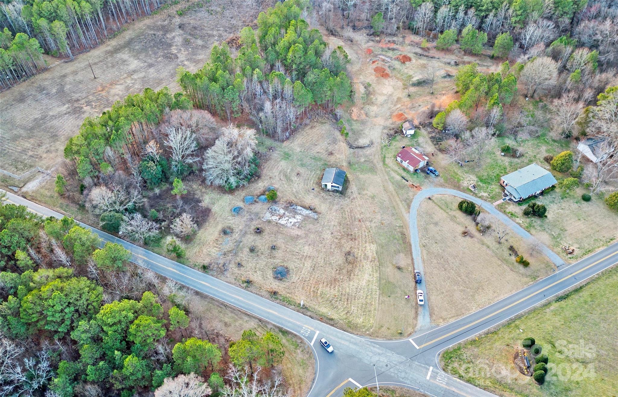 3006 Campus Ridge Road Property Photo 5