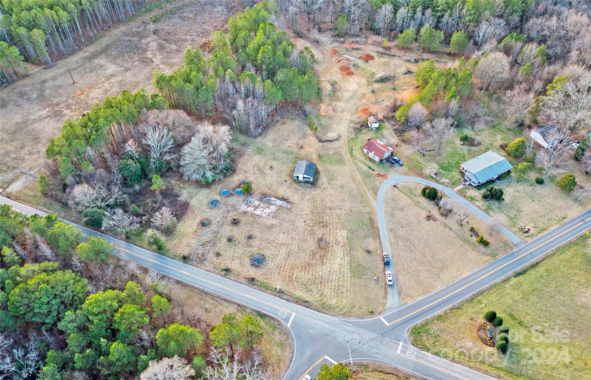 3006 Campus Ridge Road Property Photo 7