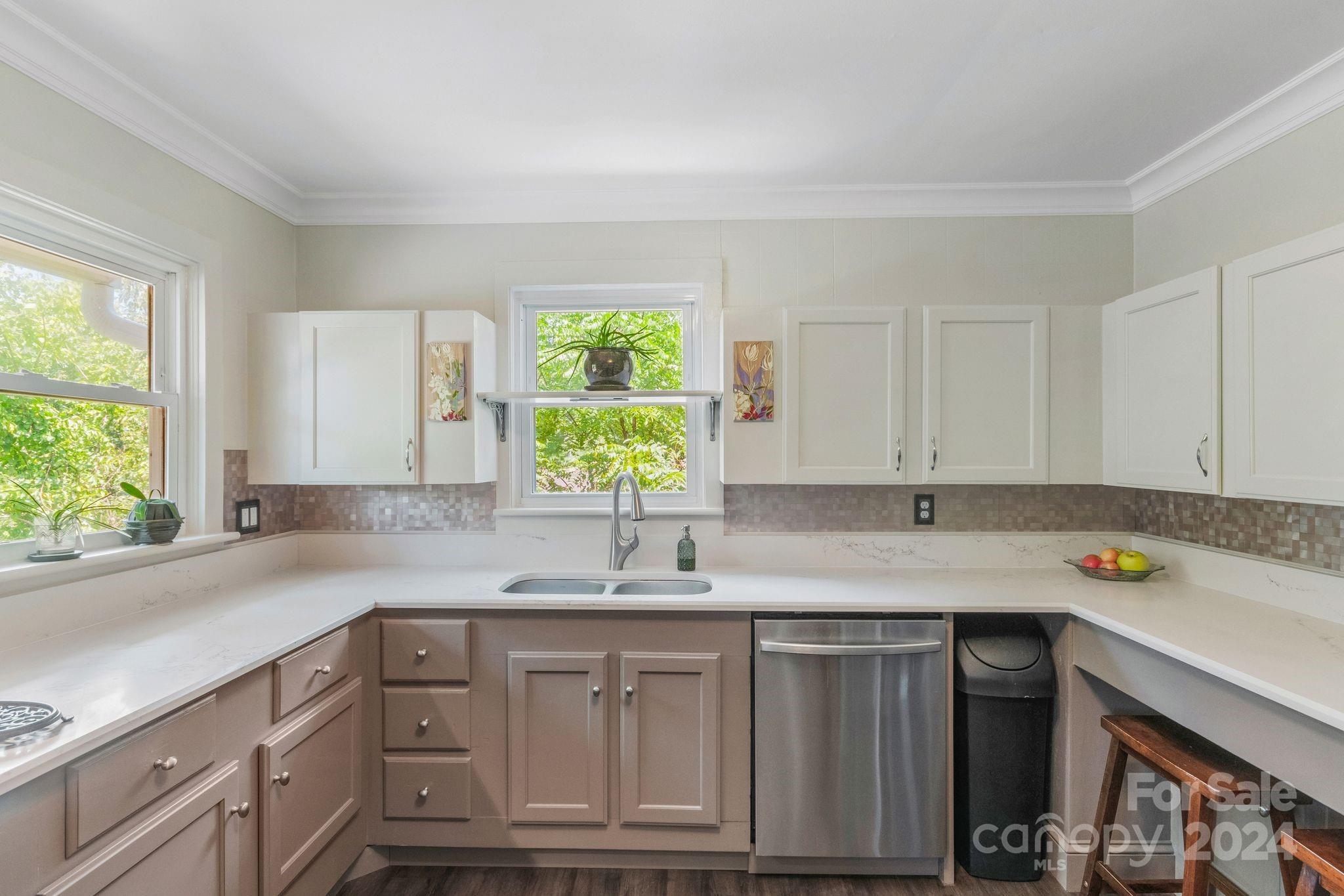 74 Lakeside Drive Property Photo 14