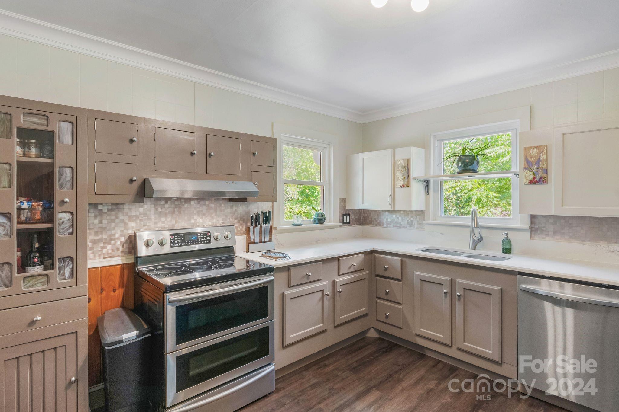 74 Lakeside Drive Property Photo 15