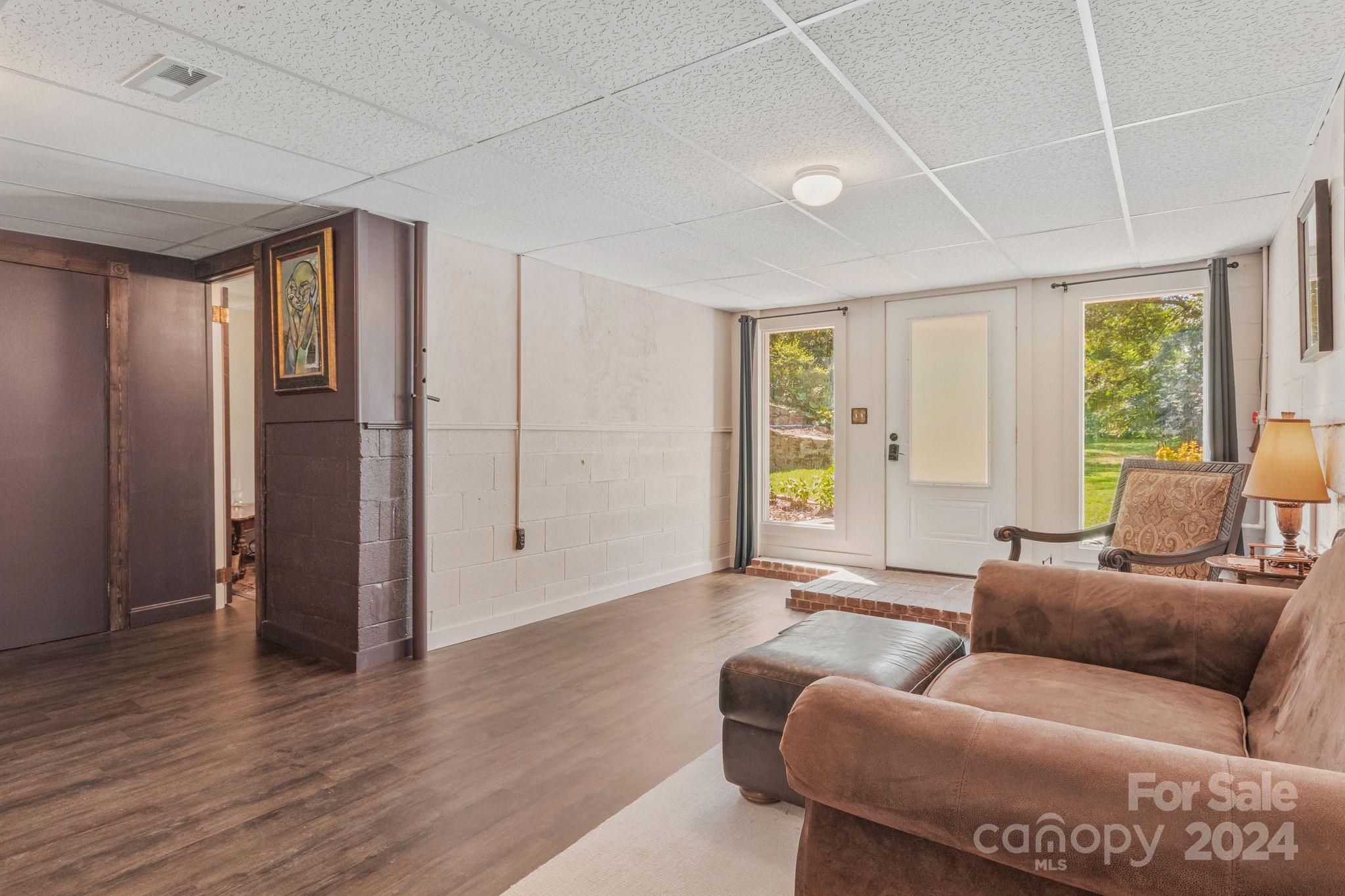 74 Lakeside Drive Property Photo 26