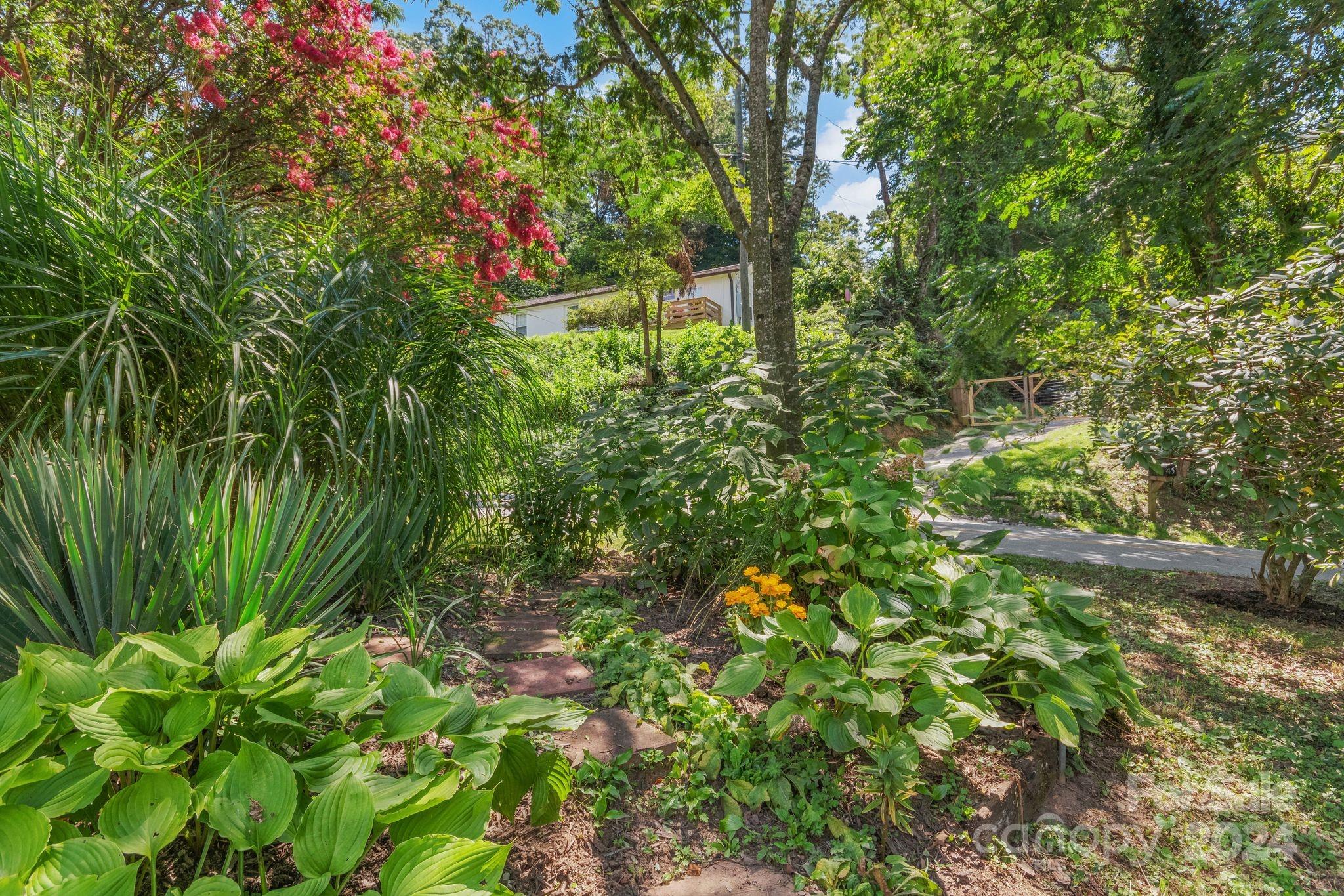 74 Lakeside Drive Property Photo 40