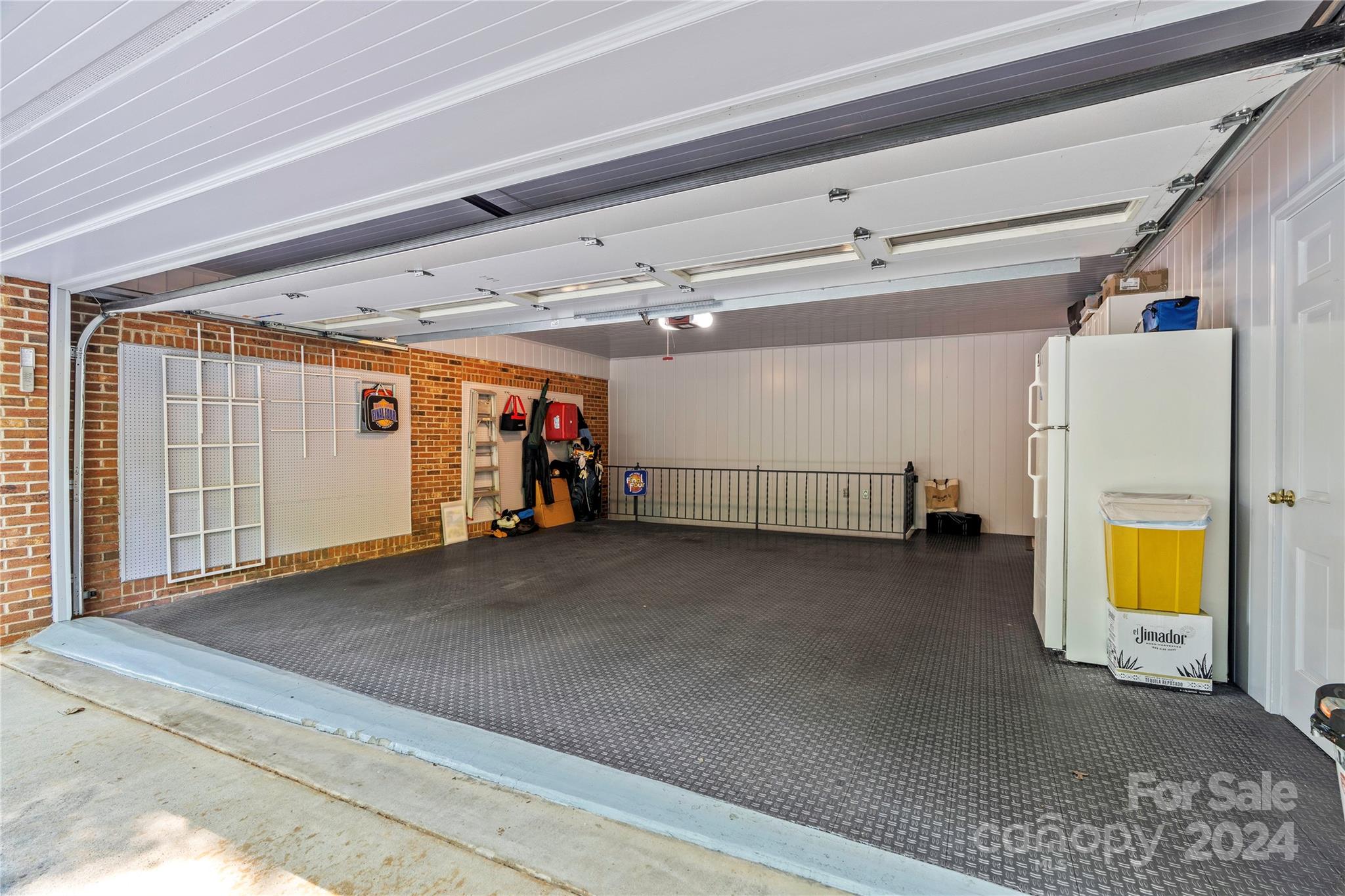441 Forest Heights Drive Property Photo 38