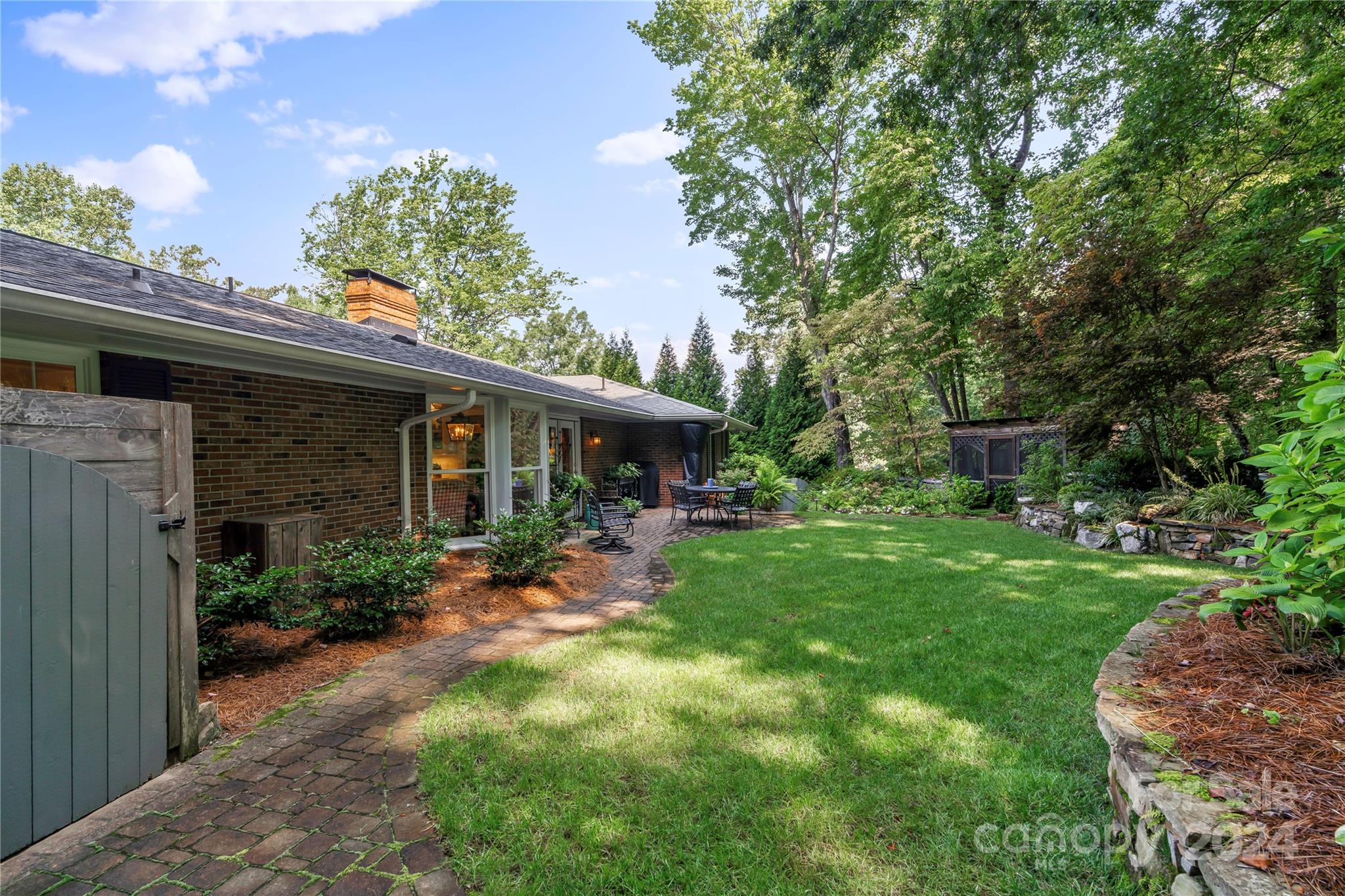 441 Forest Heights Drive Property Photo 40