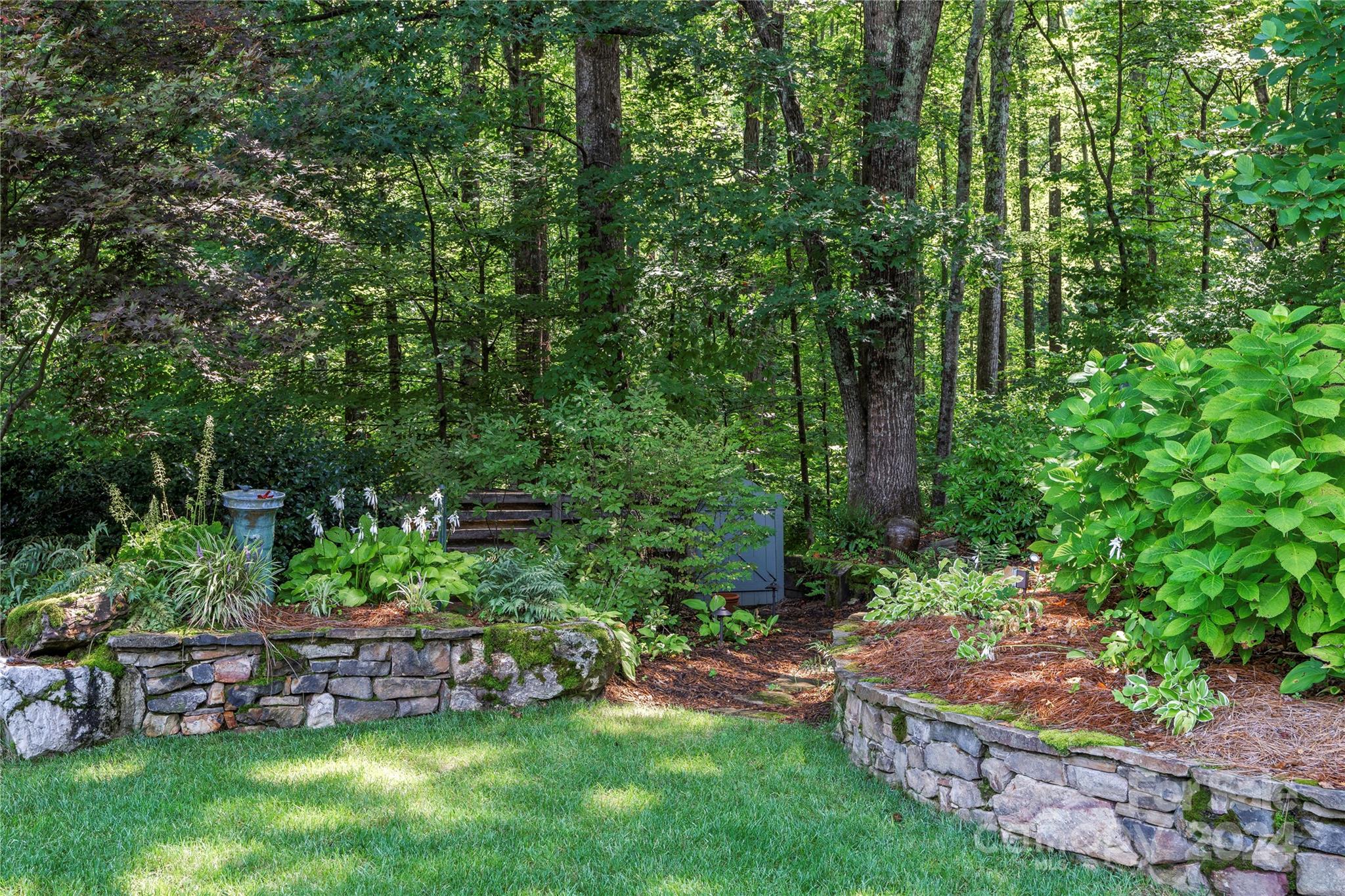 441 Forest Heights Drive Property Photo 43