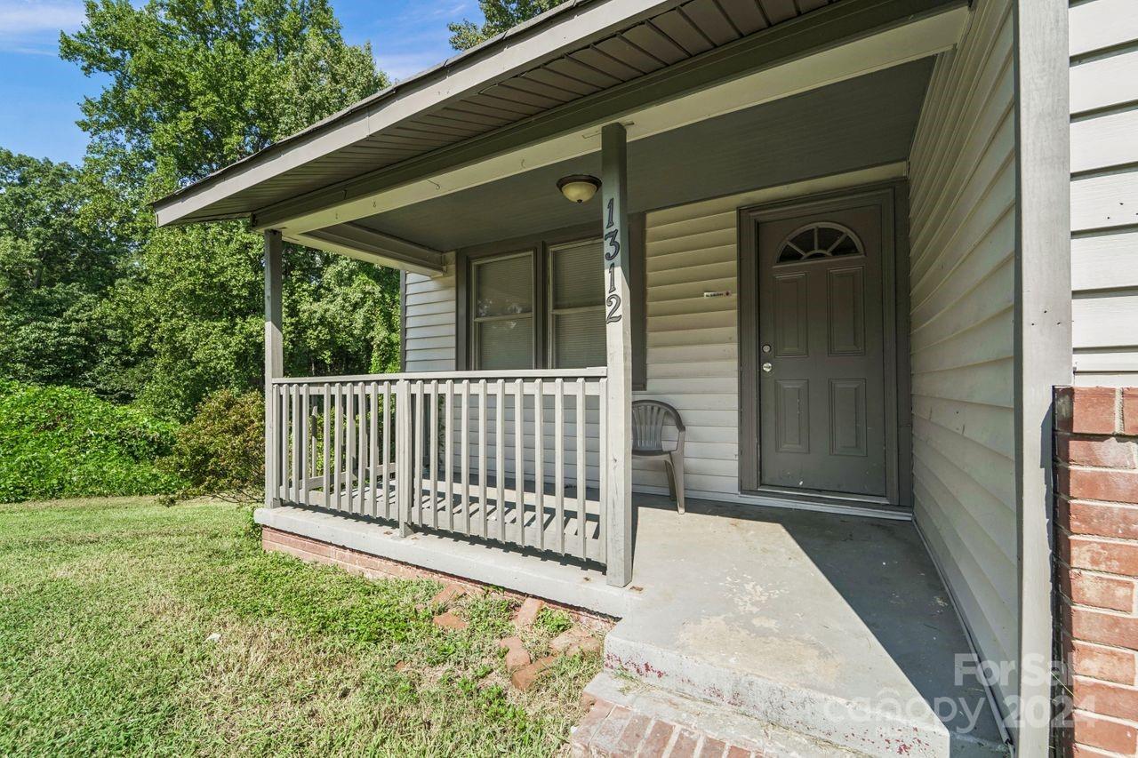 1400 Mooresville Road Property Photo 5