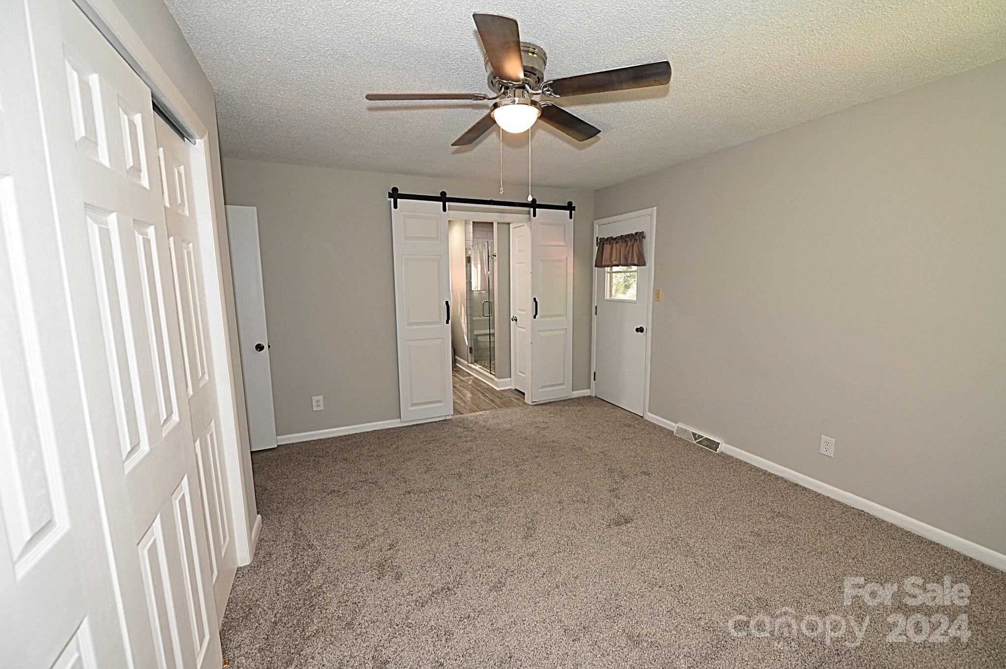 3211 Hollyhill Circle Property Photo 31