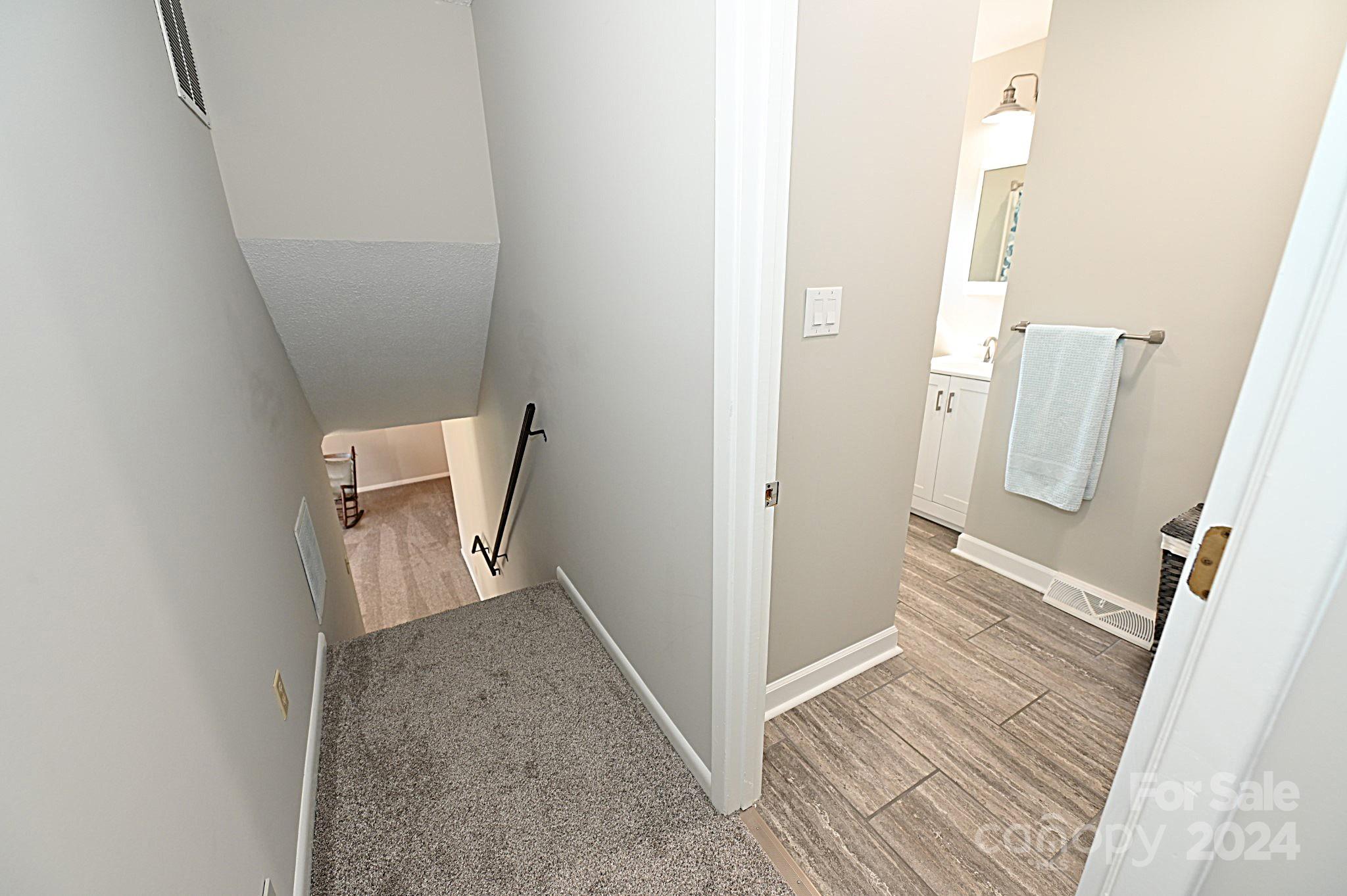 3211 Hollyhill Circle Property Photo 35
