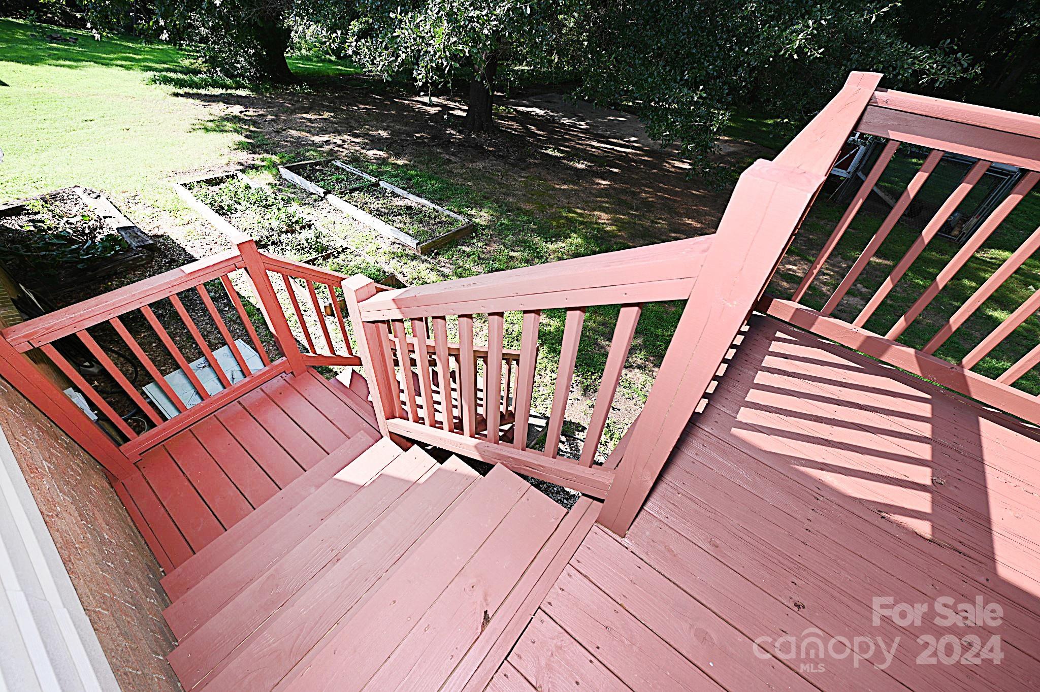 3211 Hollyhill Circle Property Photo 37